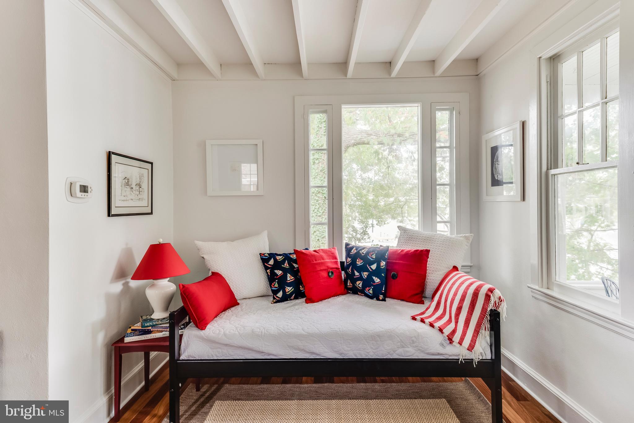 WEST ANNAPOLIS - Residential