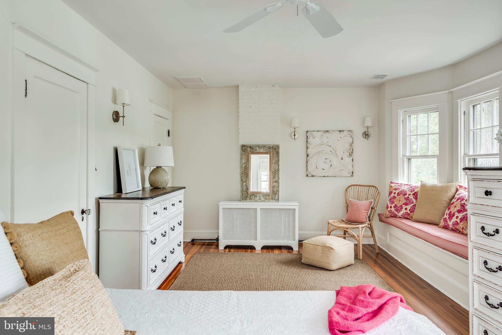 WEST ANNAPOLIS - Residential