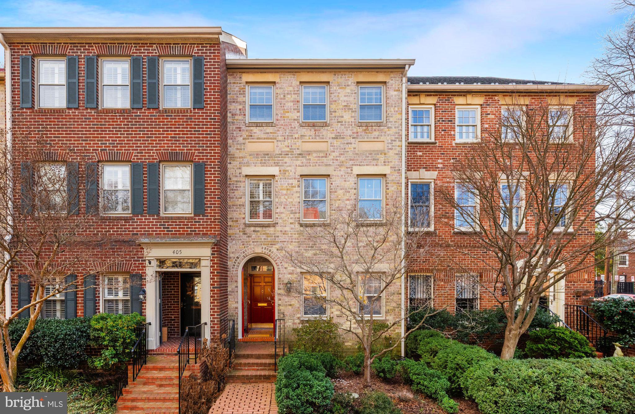 403 N FAIRFAX STREET