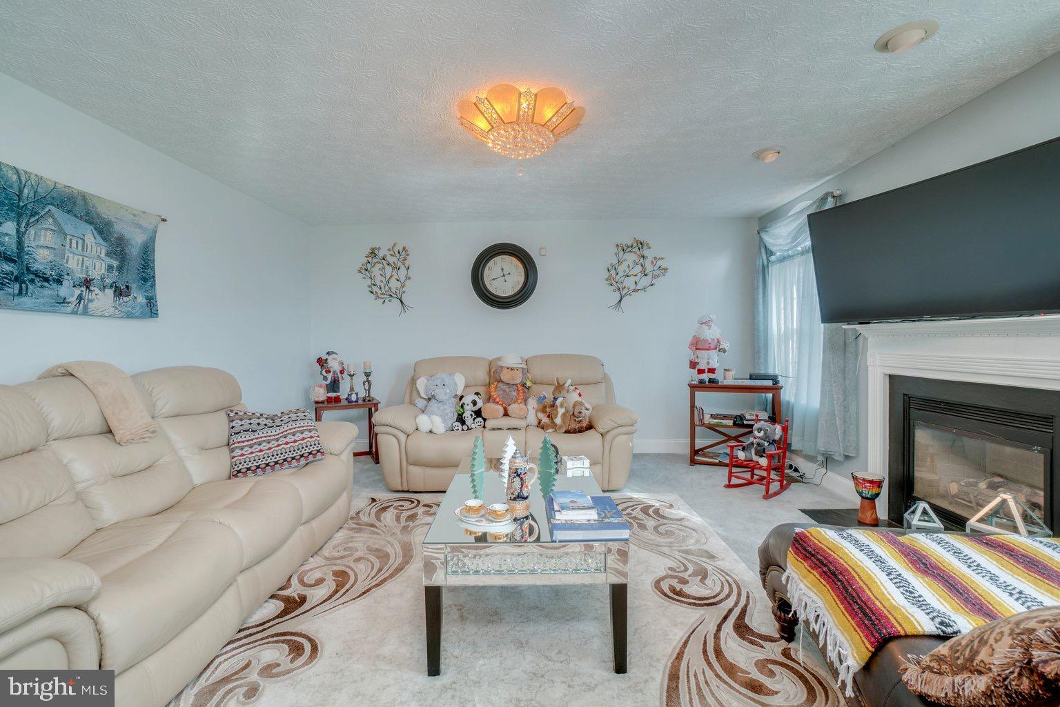 LYONSWOOD - Residential