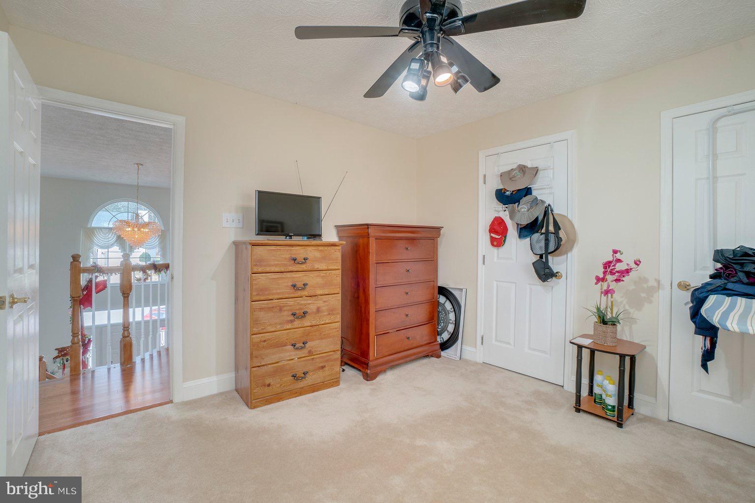 LYONSWOOD - Residential