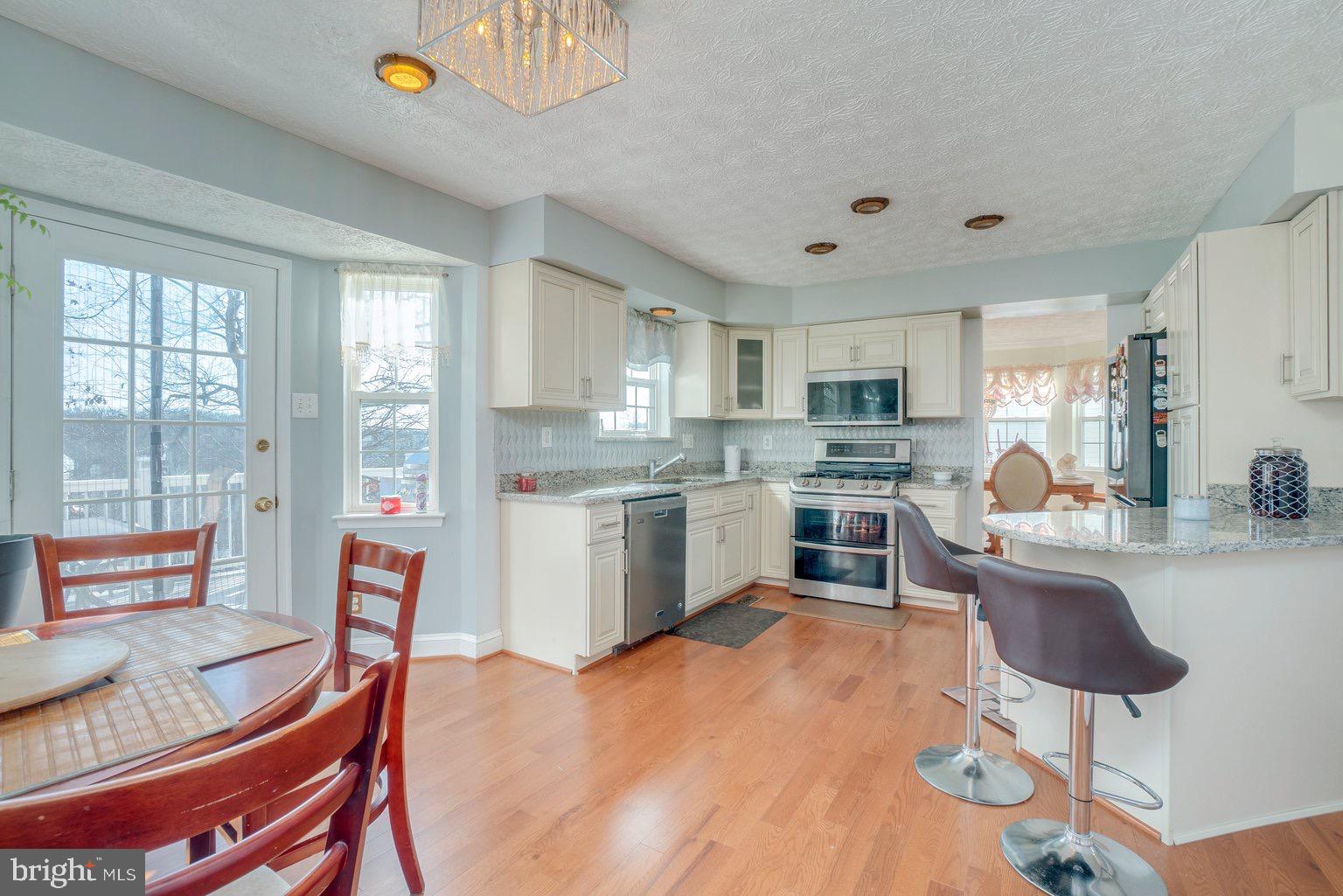 LYONSWOOD - Residential