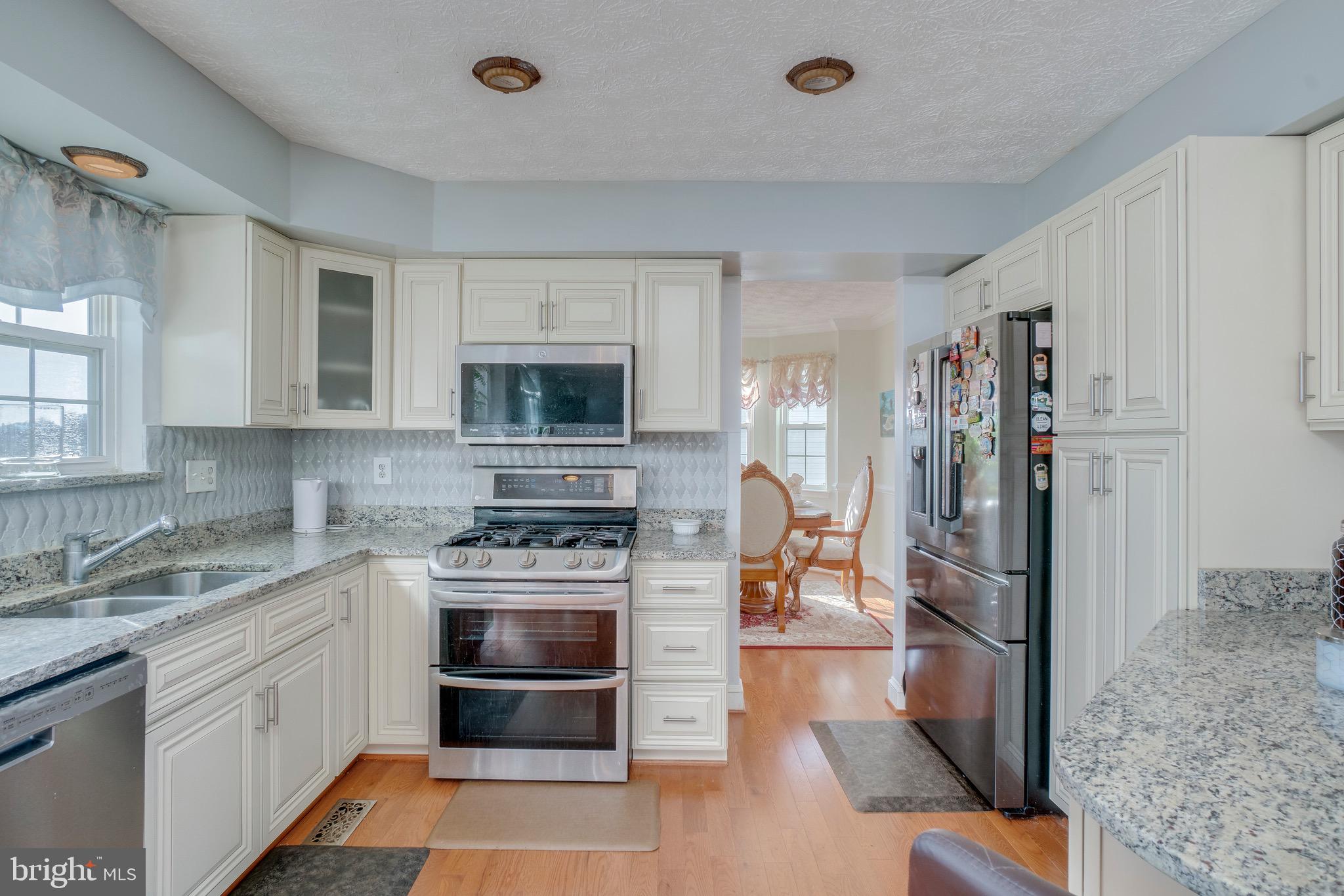 LYONSWOOD - Residential