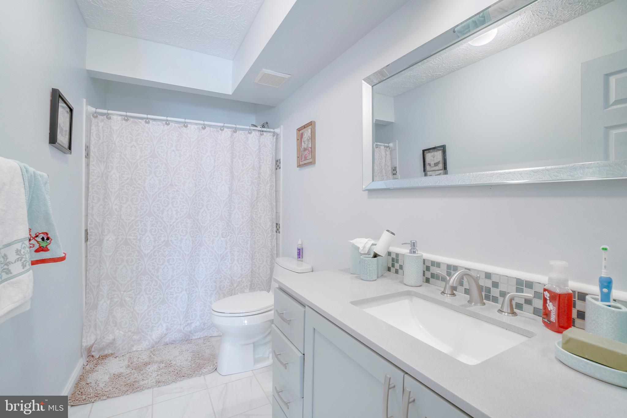 LYONSWOOD - Residential