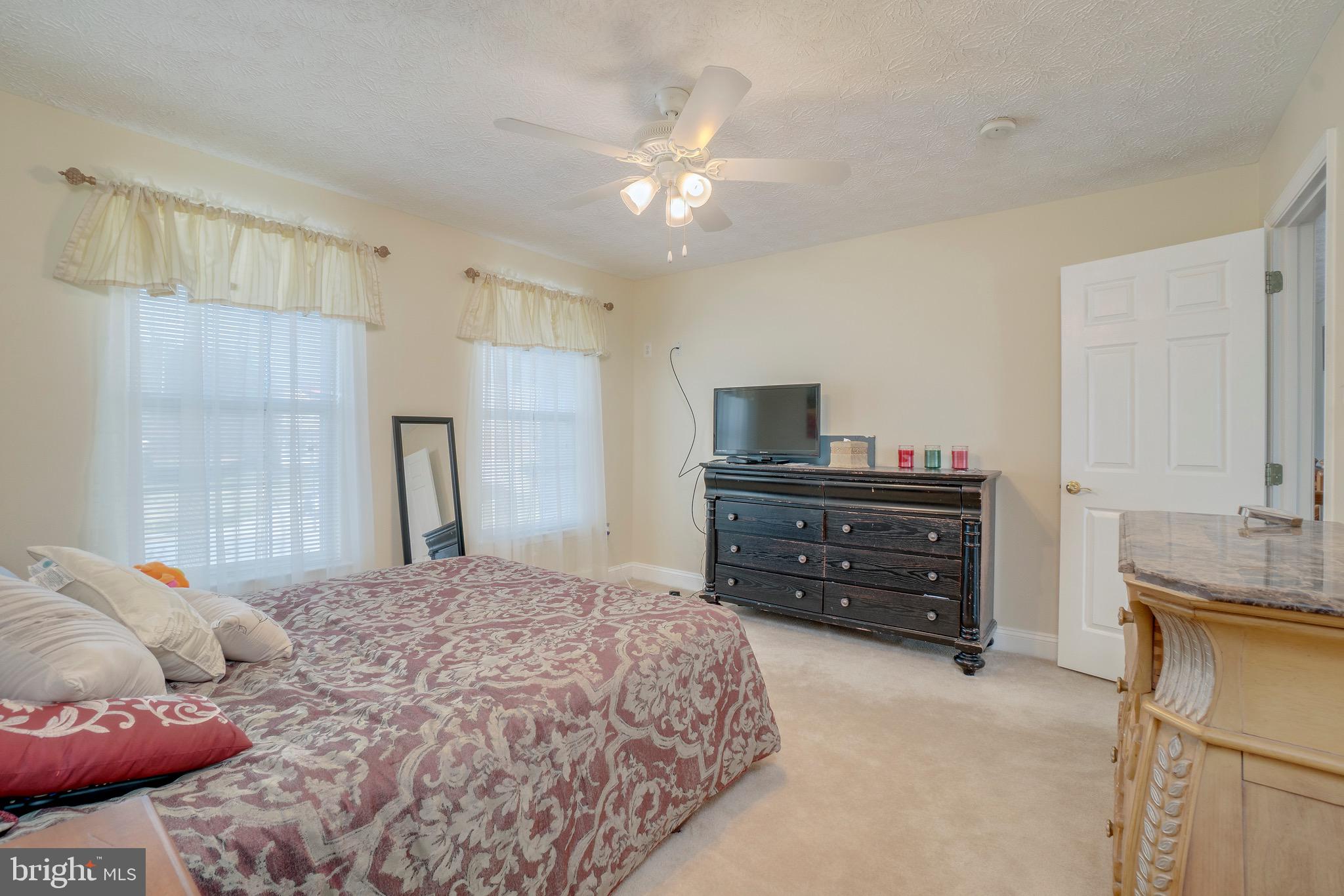 LYONSWOOD - Residential