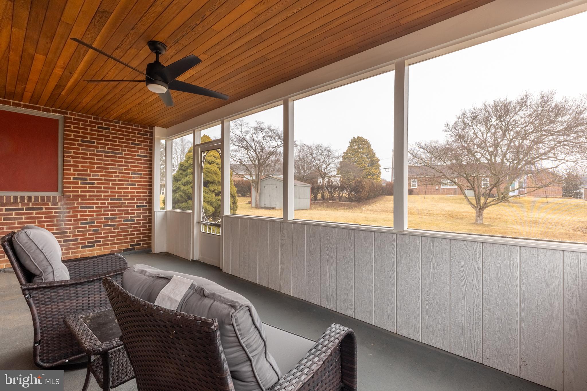 LIMESTONE ACRES - Residential