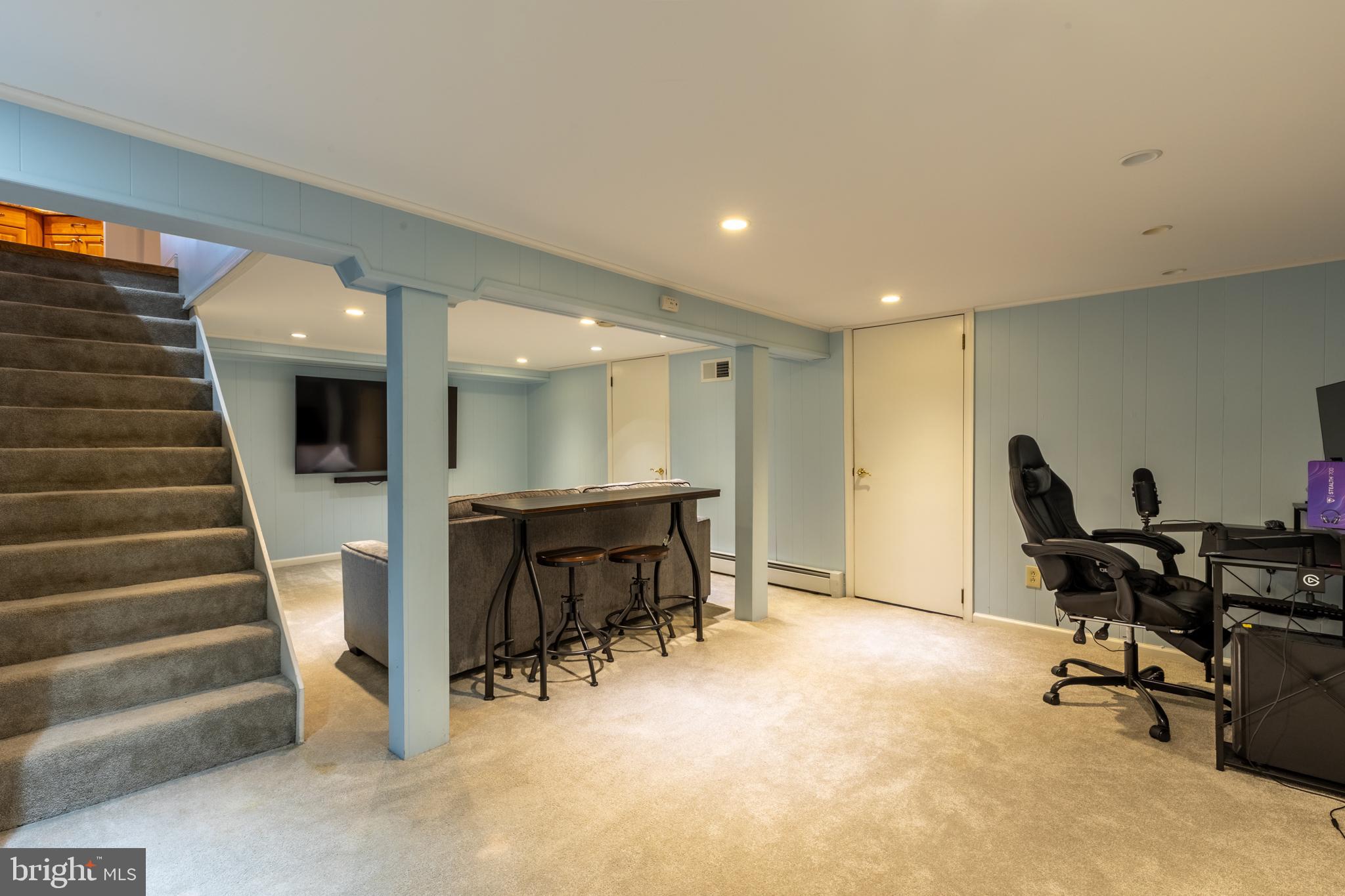 LIMESTONE ACRES - Residential