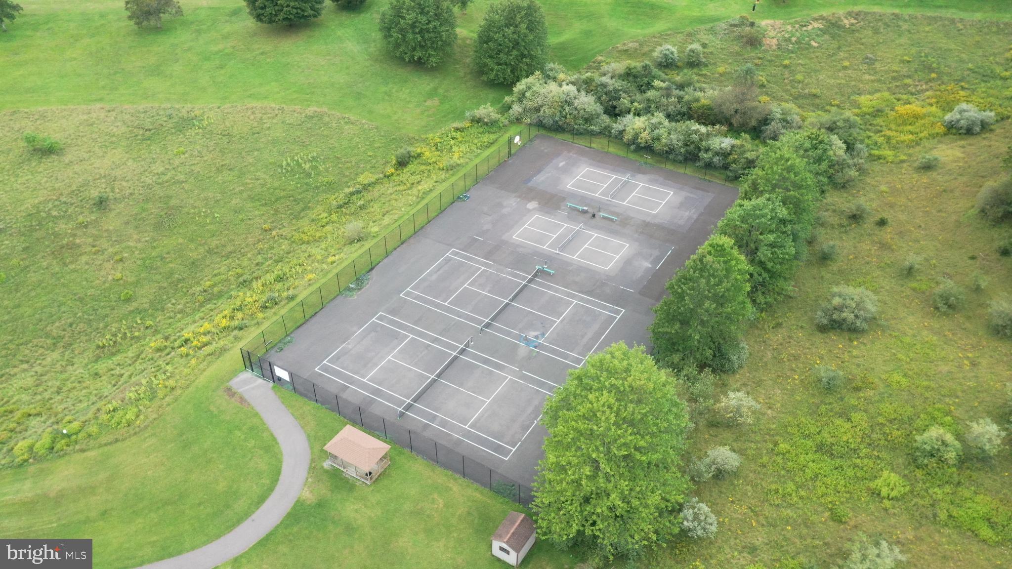 ALPINE LAKE RESORT - Residential