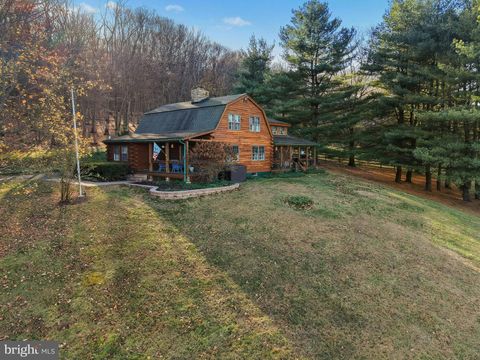 3980 LEHNENBERG ROAD RIEGELSVILLE PA 18077
