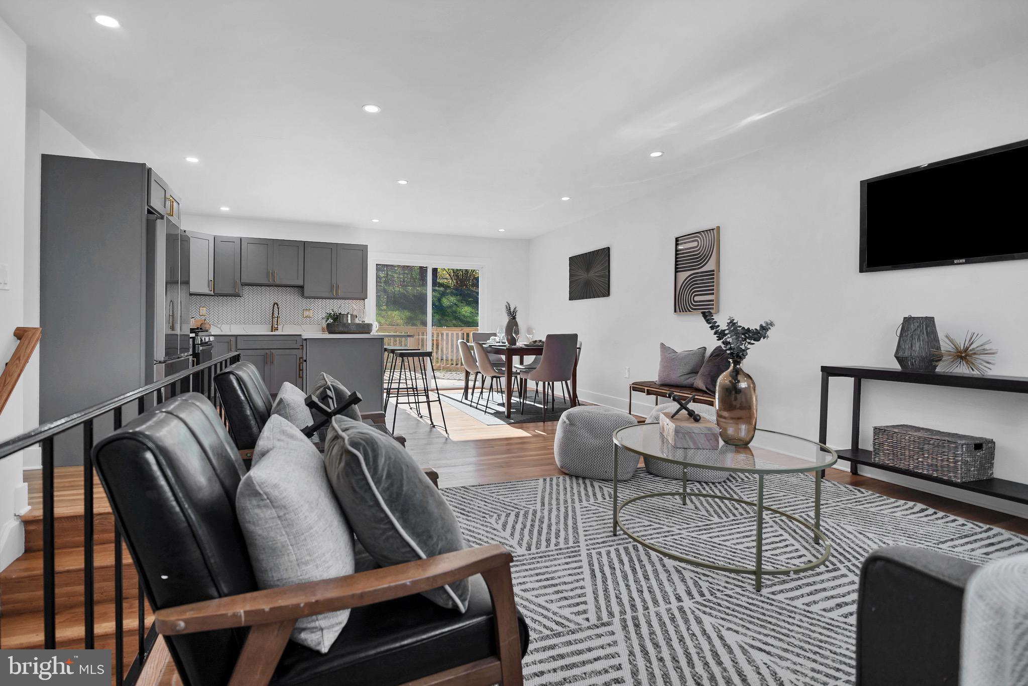 MARLBORO MEADOWS - Residential