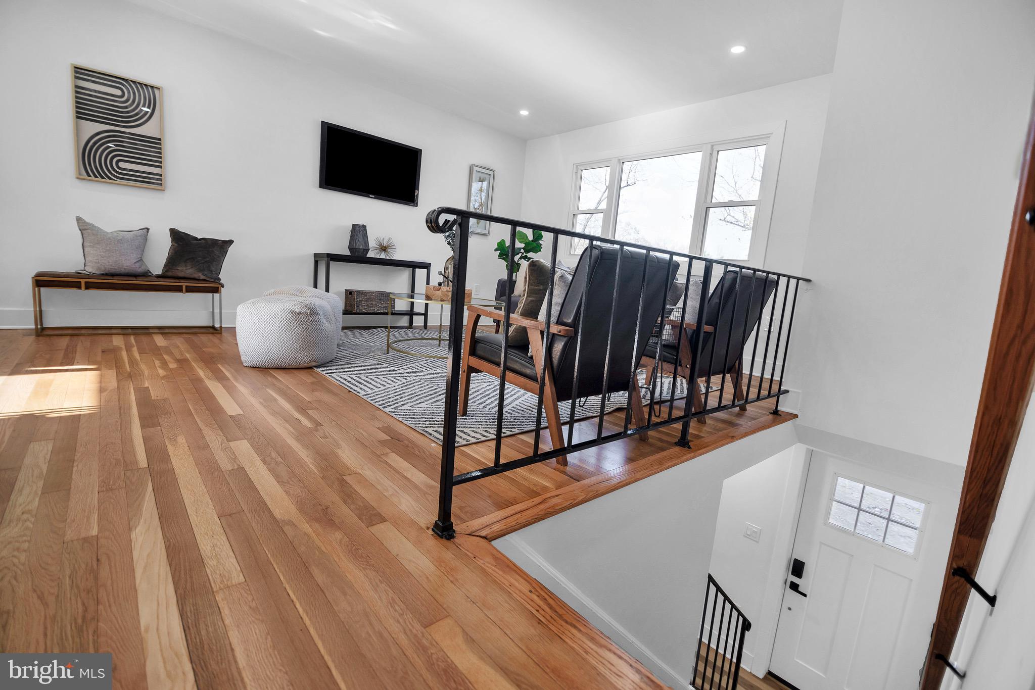 MARLBORO MEADOWS - Residential