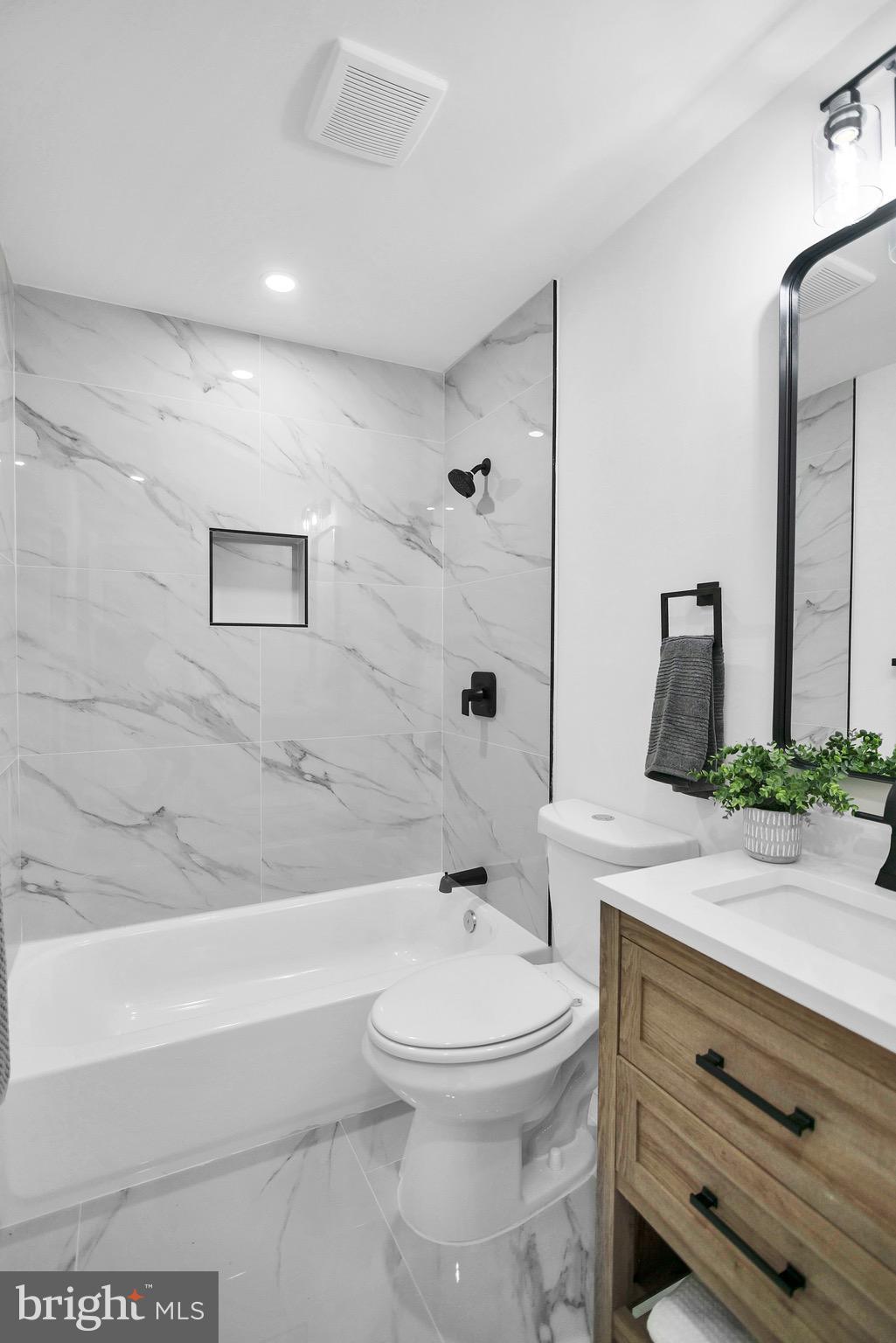 MARLBORO MEADOWS - Residential