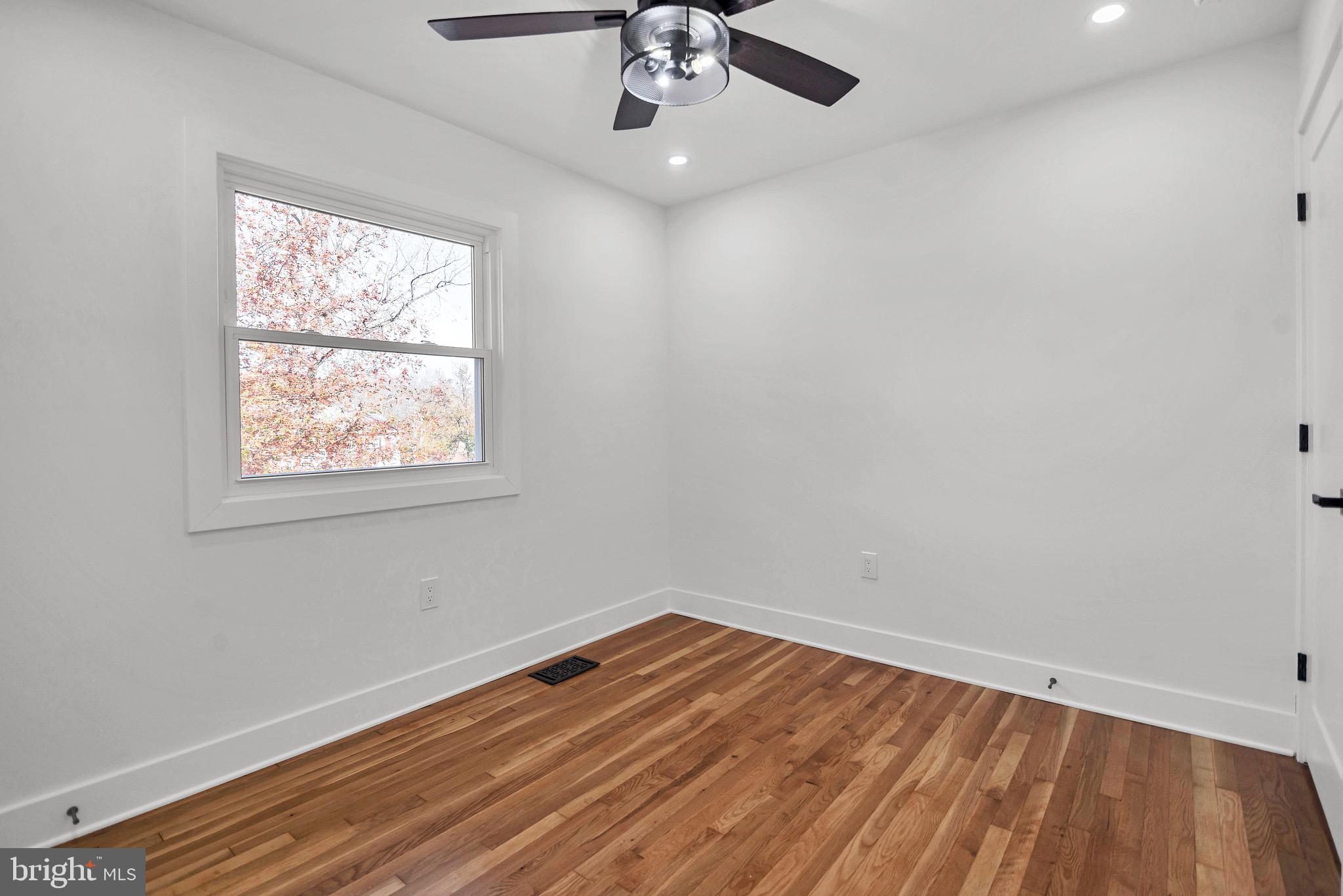 MARLBORO MEADOWS - Residential