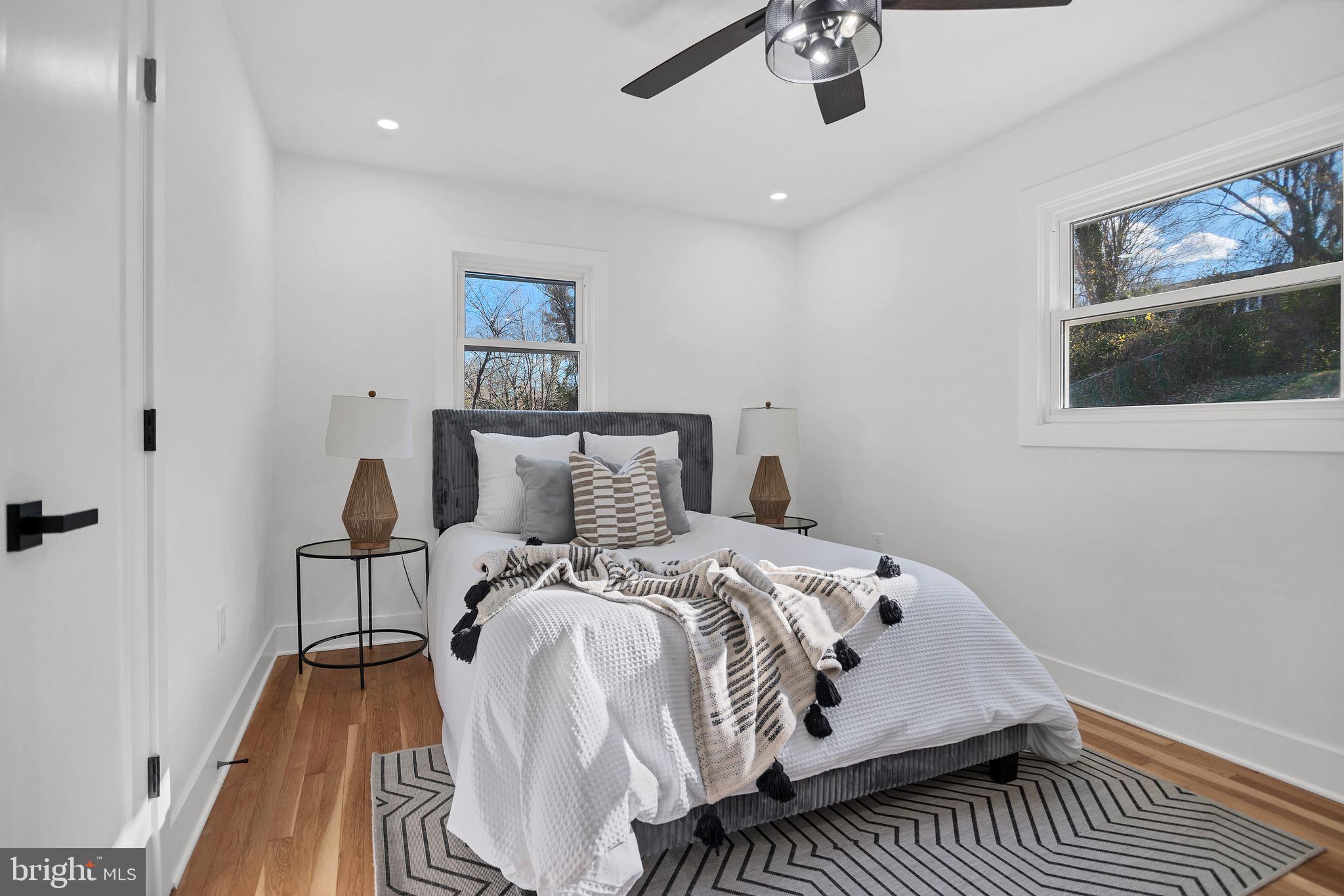 MARLBORO MEADOWS - Residential