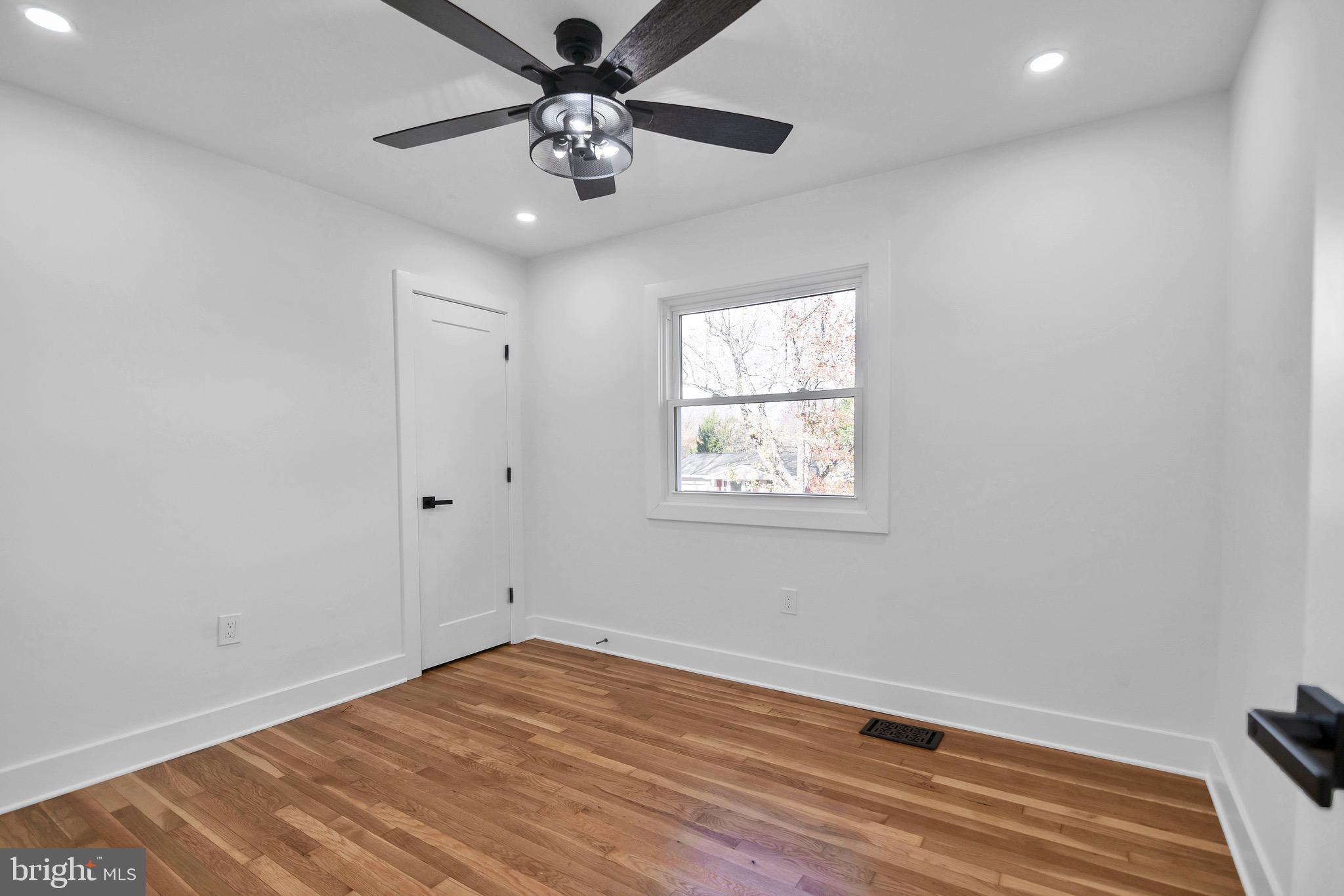 MARLBORO MEADOWS - Residential