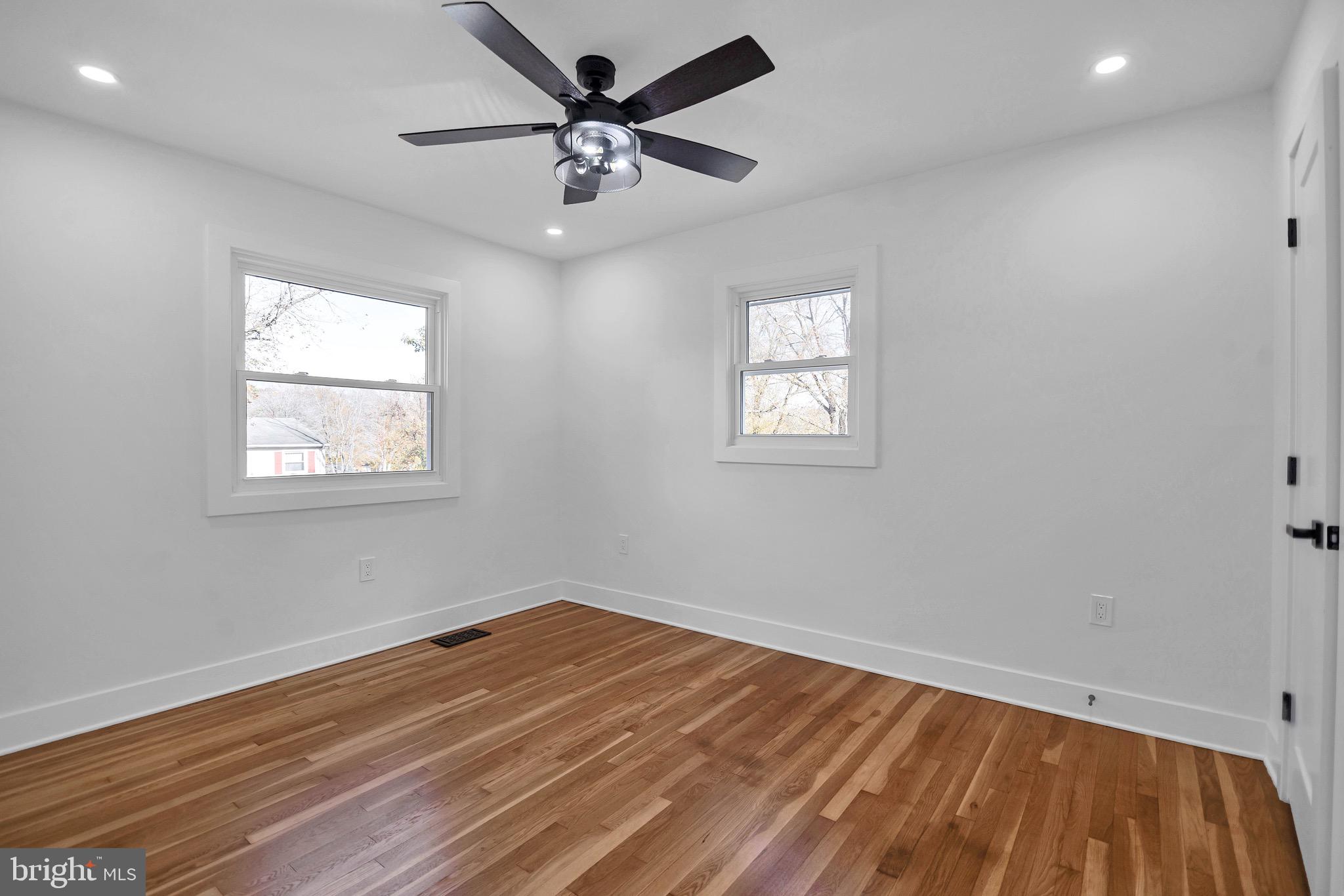 MARLBORO MEADOWS - Residential