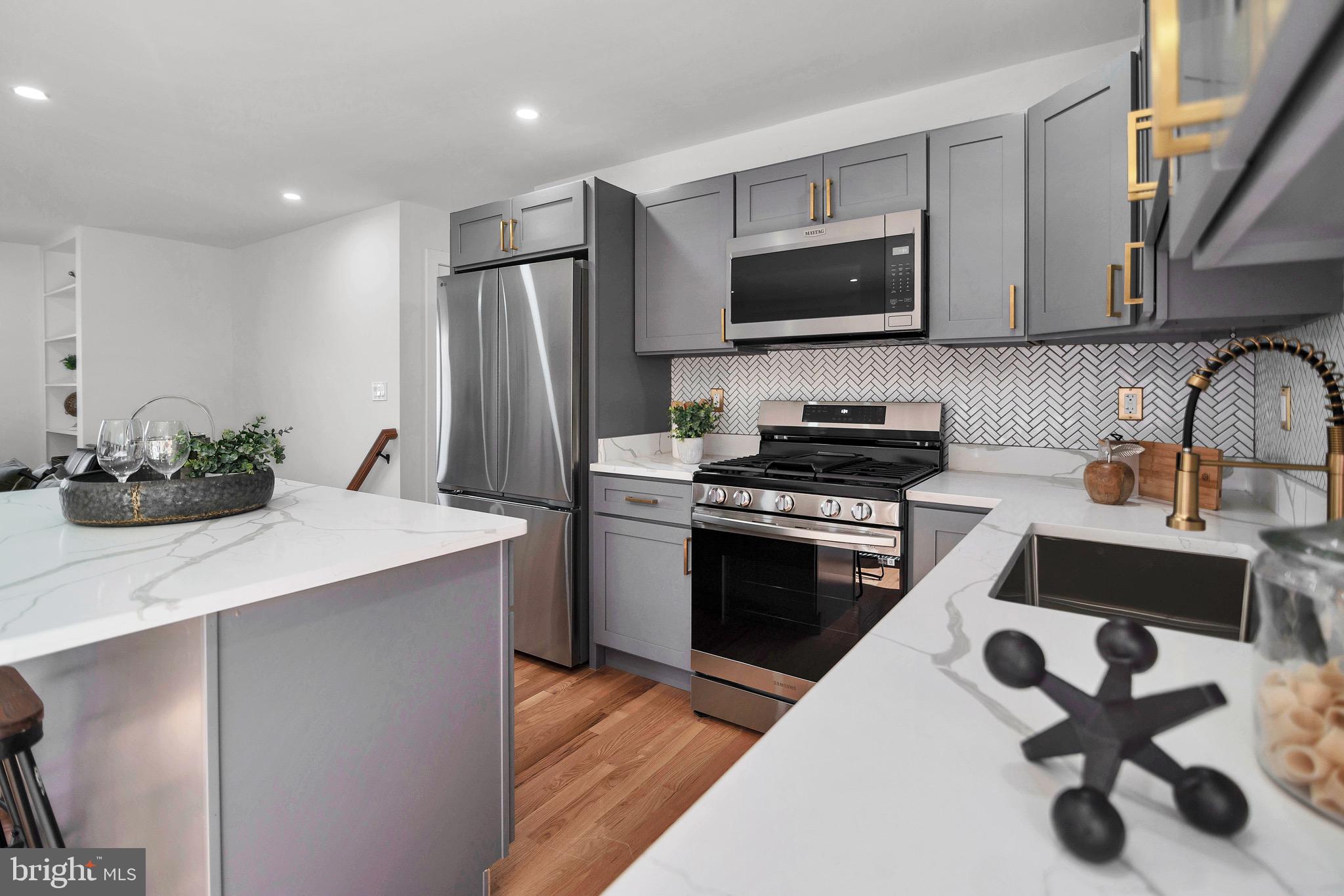 17126 FAIRWAY VIEW LANE