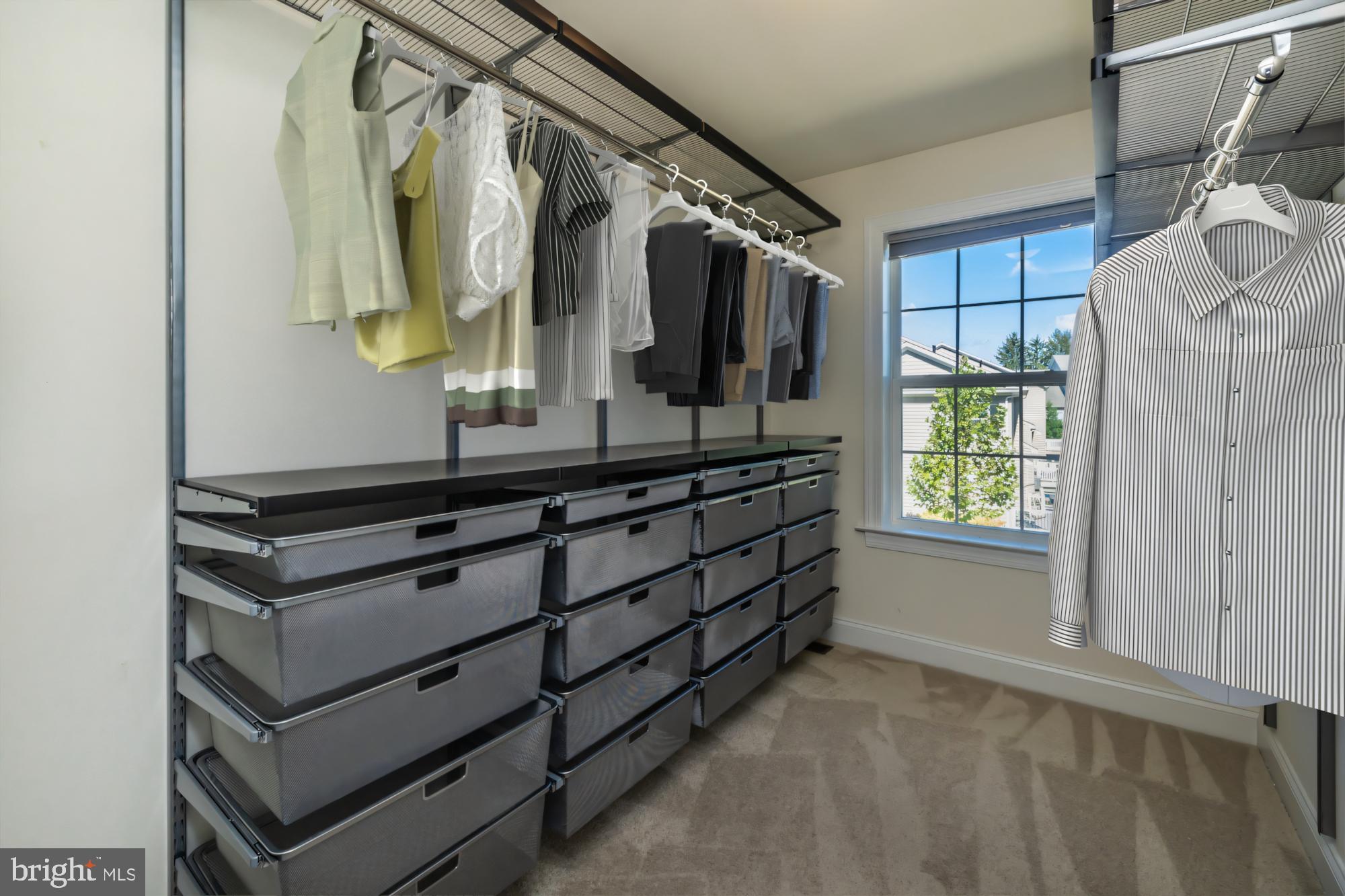 VILLAGE GREENE - Residential