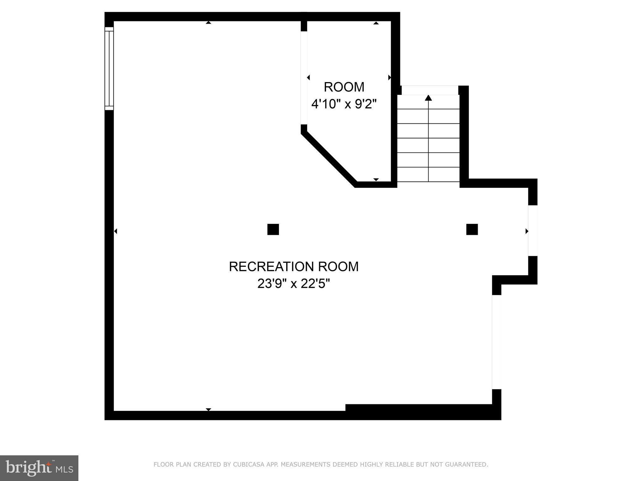 VILLAGE GREENE - Residential