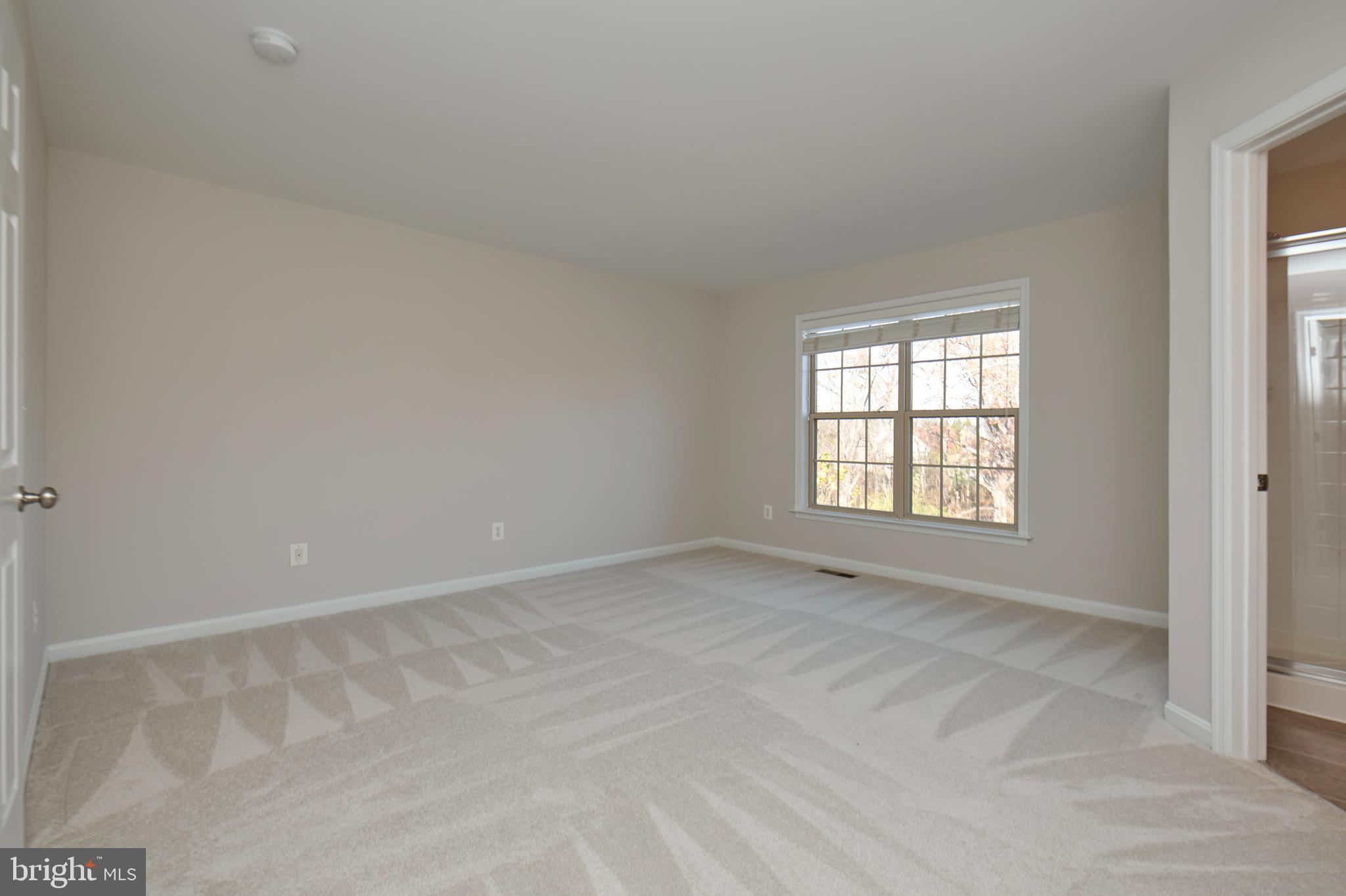 ALEXANDERS CHASE - Residential