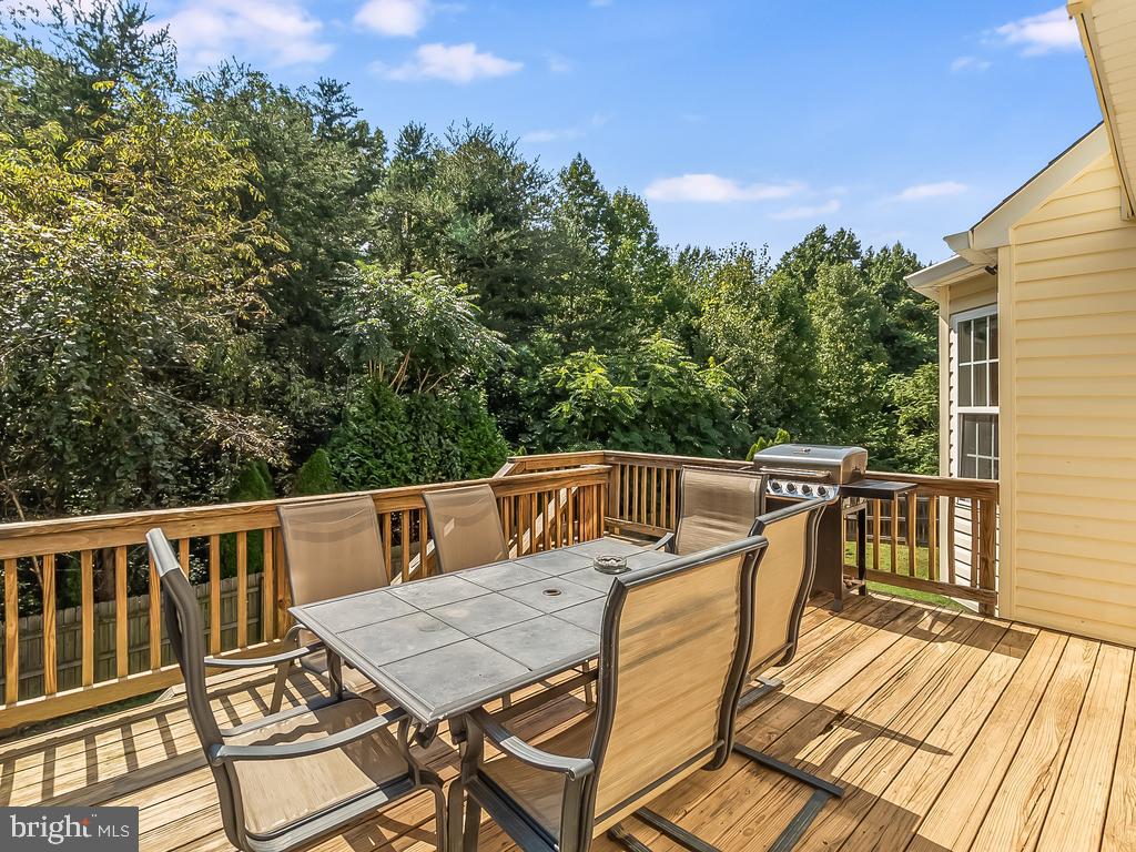 SALEM FIELDS - Residential