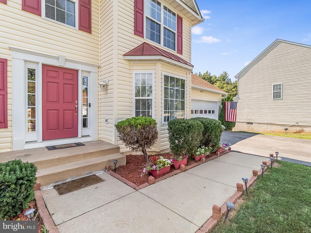 SALEM FIELDS - Residential