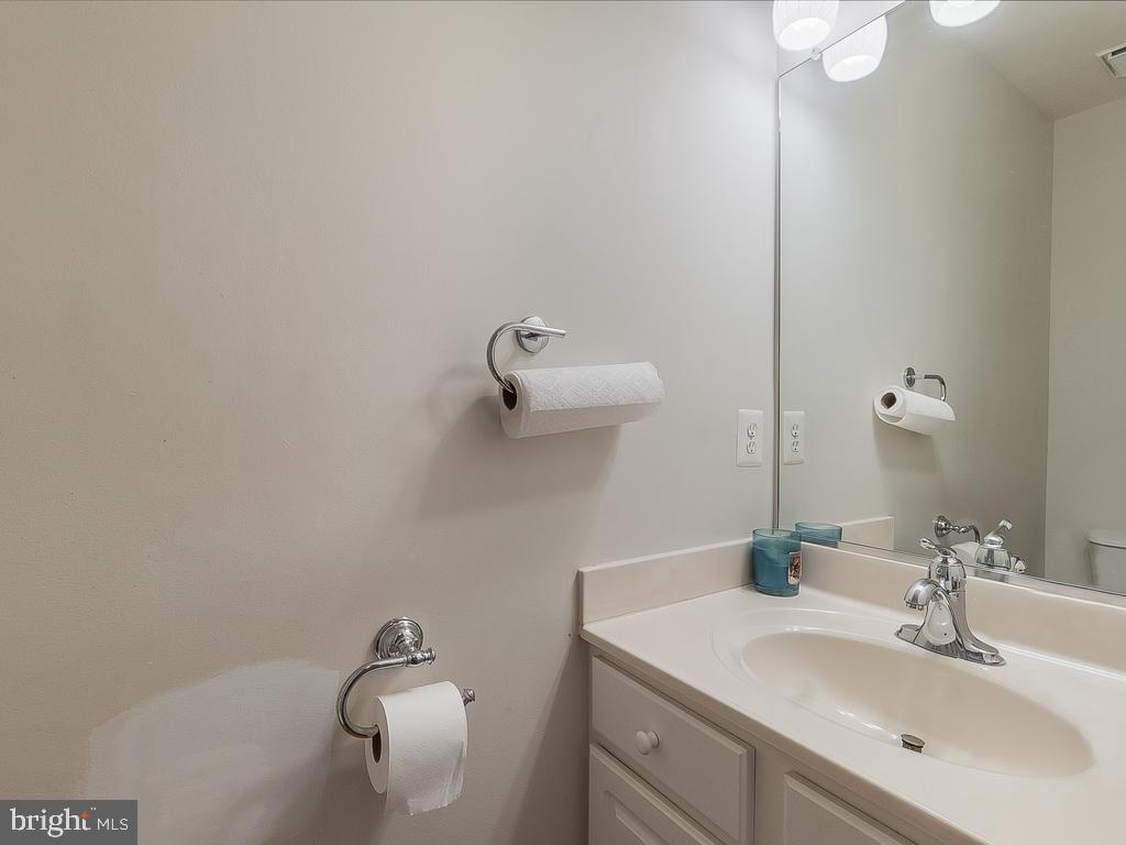 SALEM FIELDS - Residential