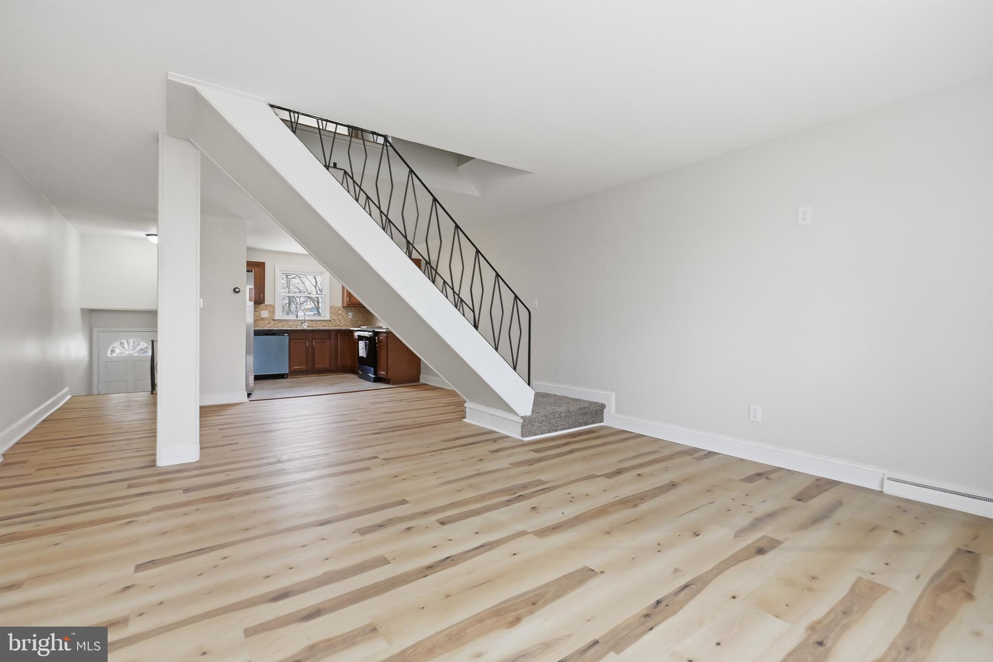 OAKMONT - Residential