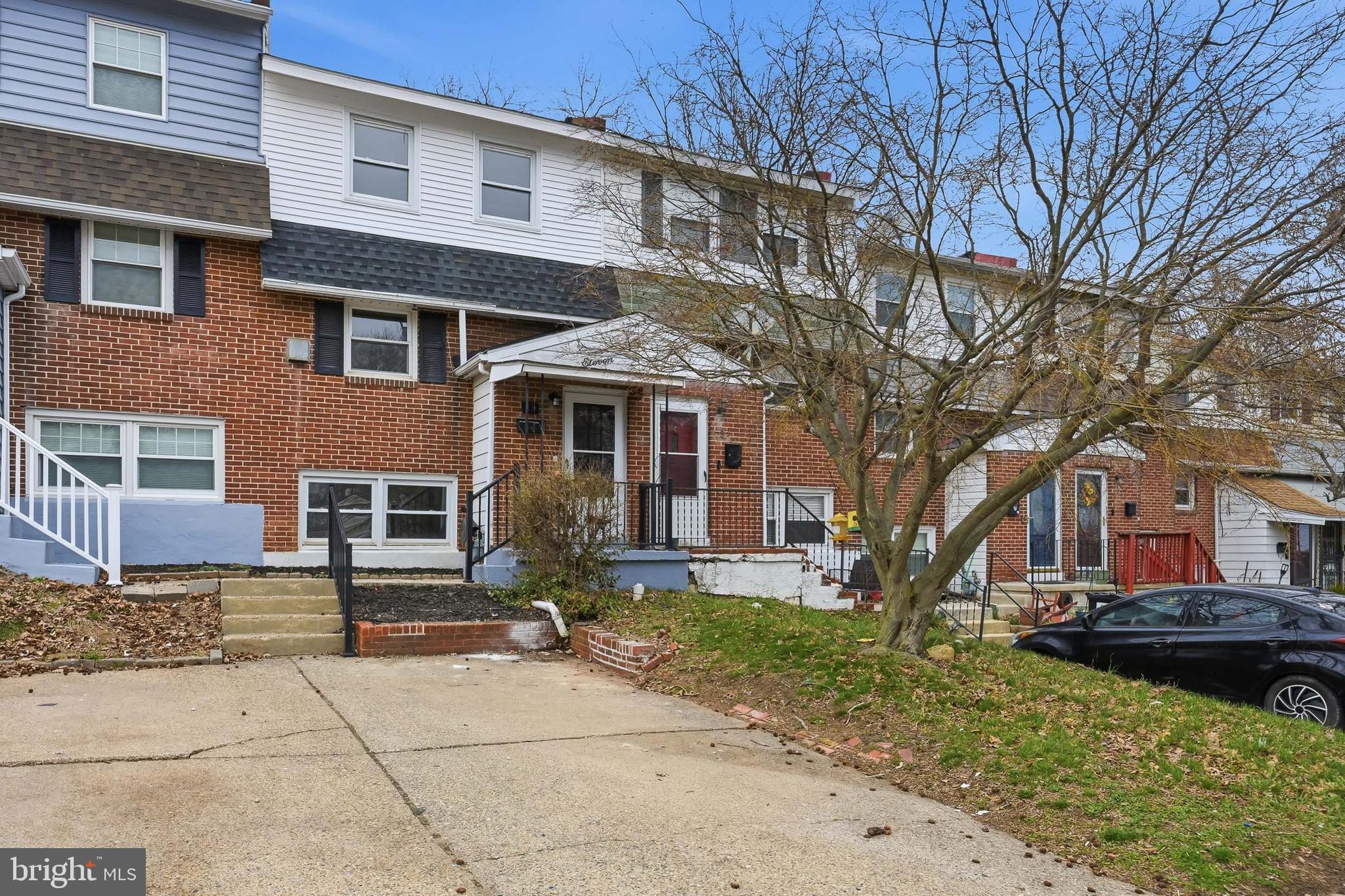 OAKMONT - Residential