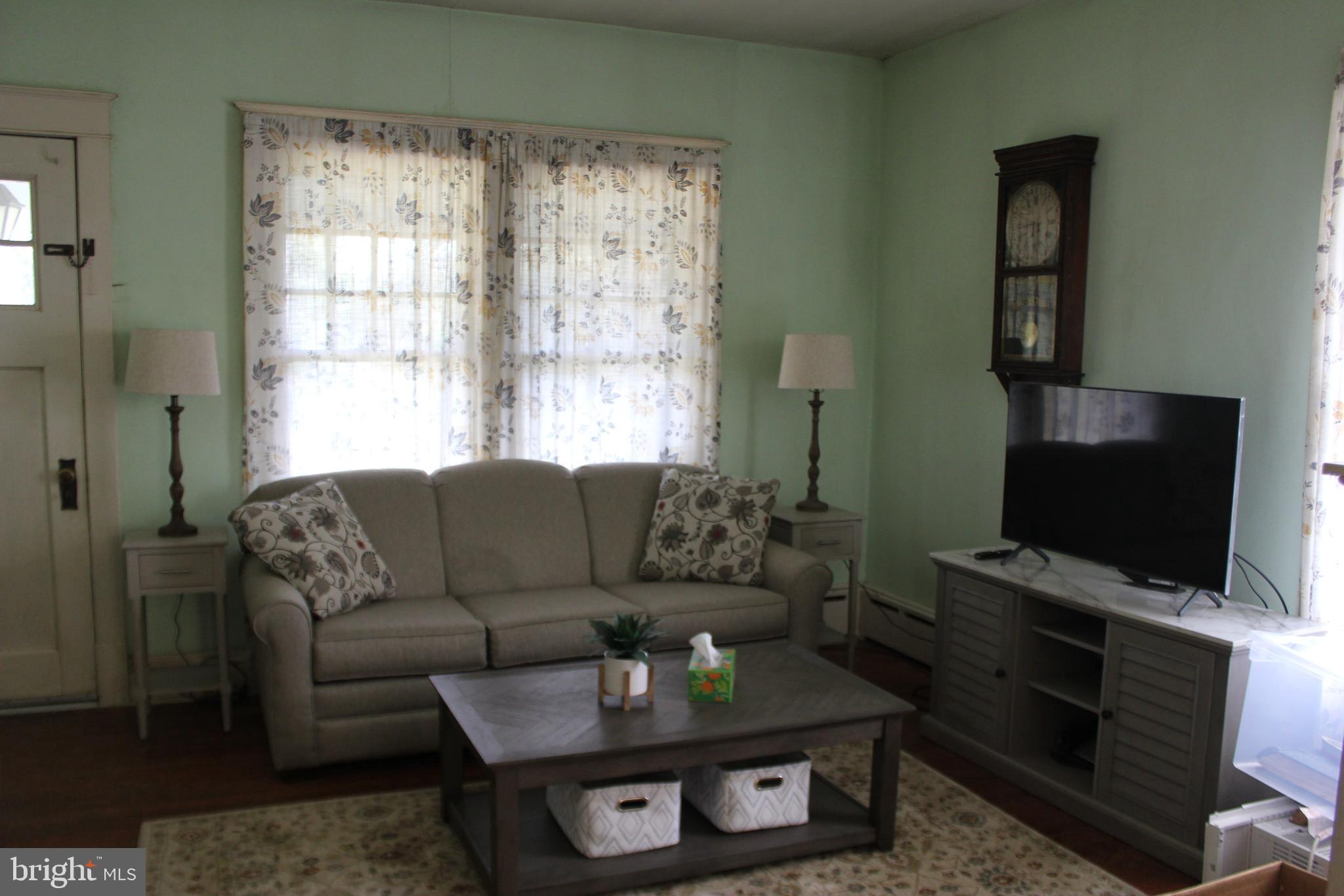 WOODCREST - Residential