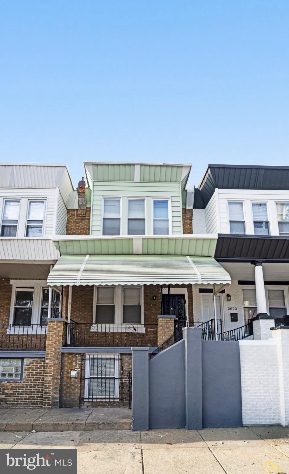 WEST OAK LANE - Residential