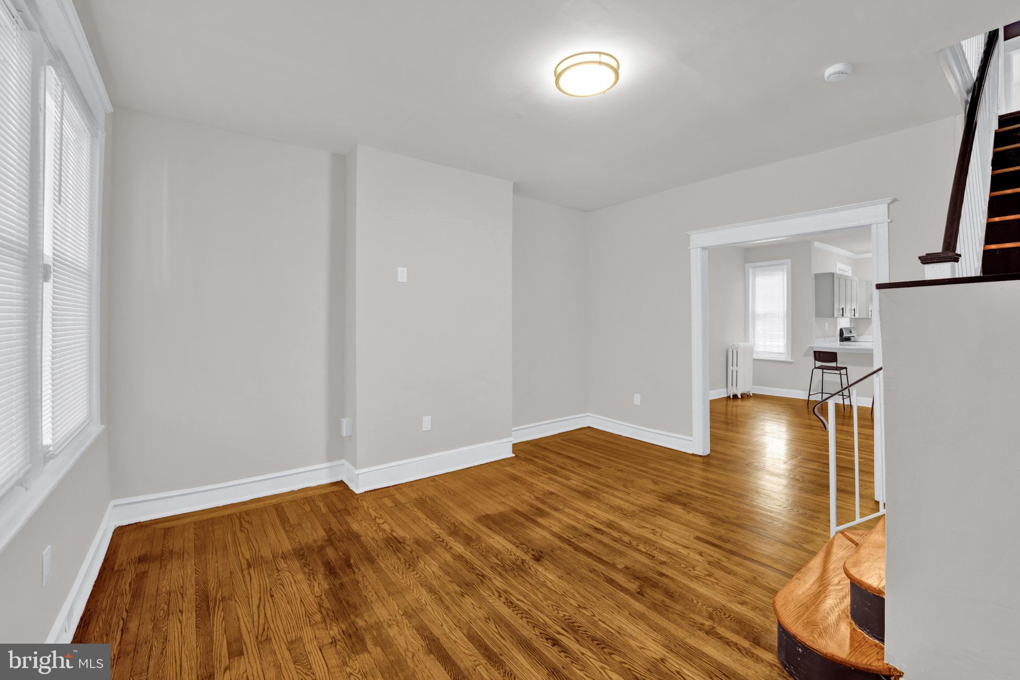 WEST OAK LANE - Residential