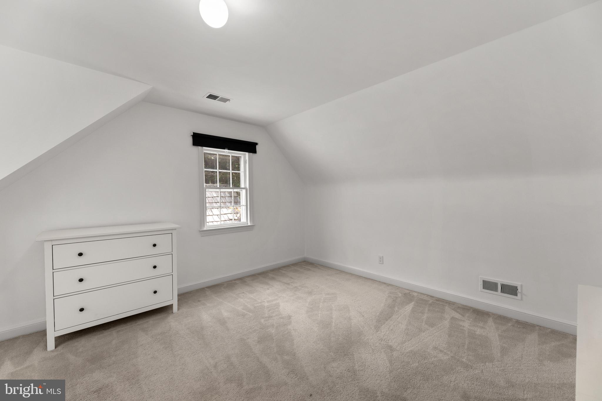 LONGWOOD - Residential Lease