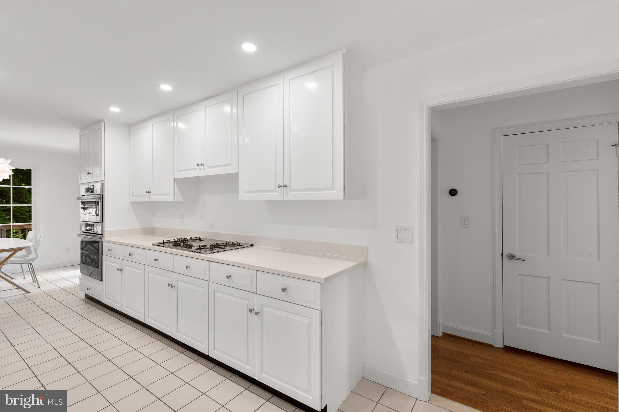 LONGWOOD - Residential Lease