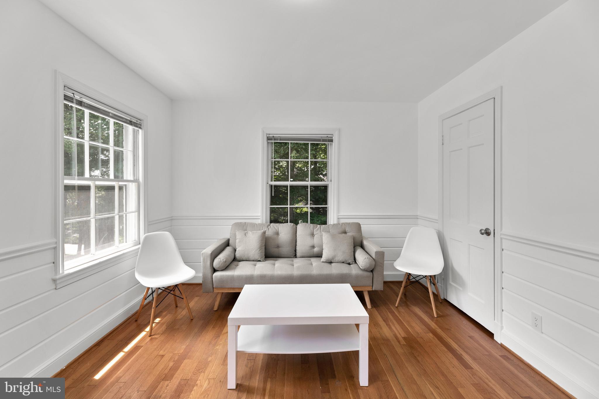 LONGWOOD - Residential Lease