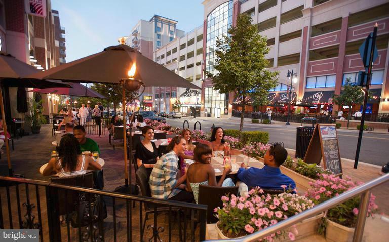 ONE NATIONAL HARBOR CONDOMINIUM - Residential