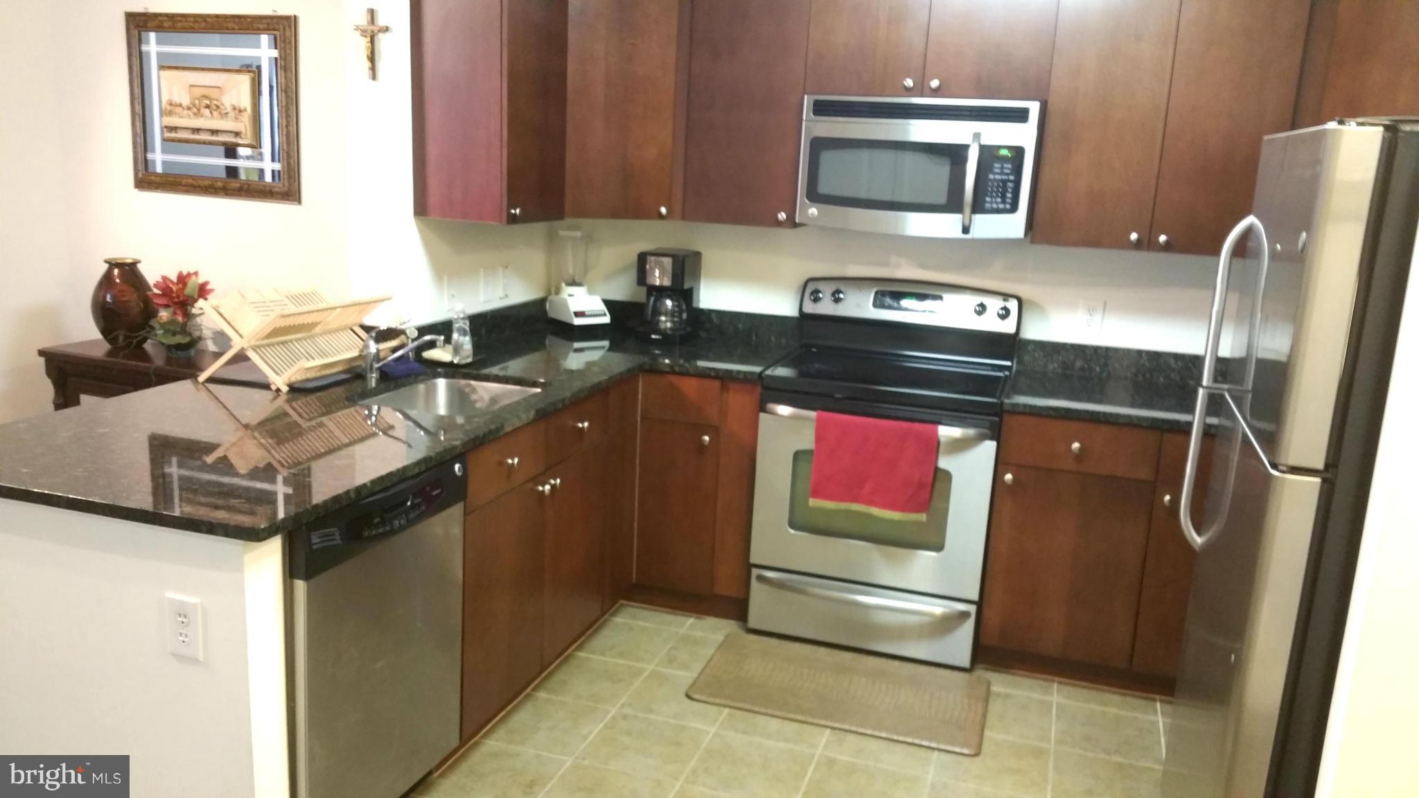 ONE NATIONAL HARBOR CONDOMINIUM - Residential