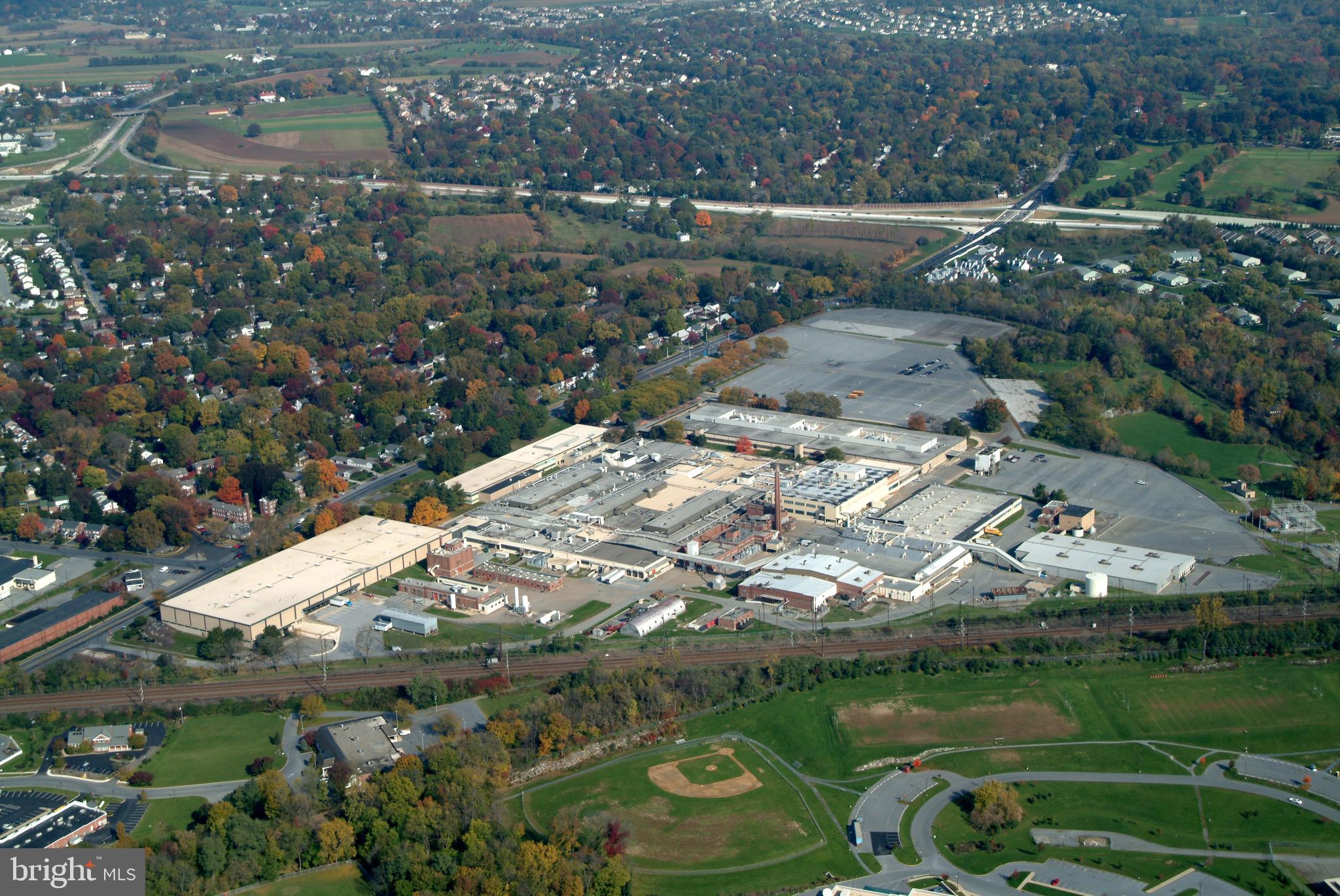 GRANDVIEW HEIGHTS - Commercial Lease