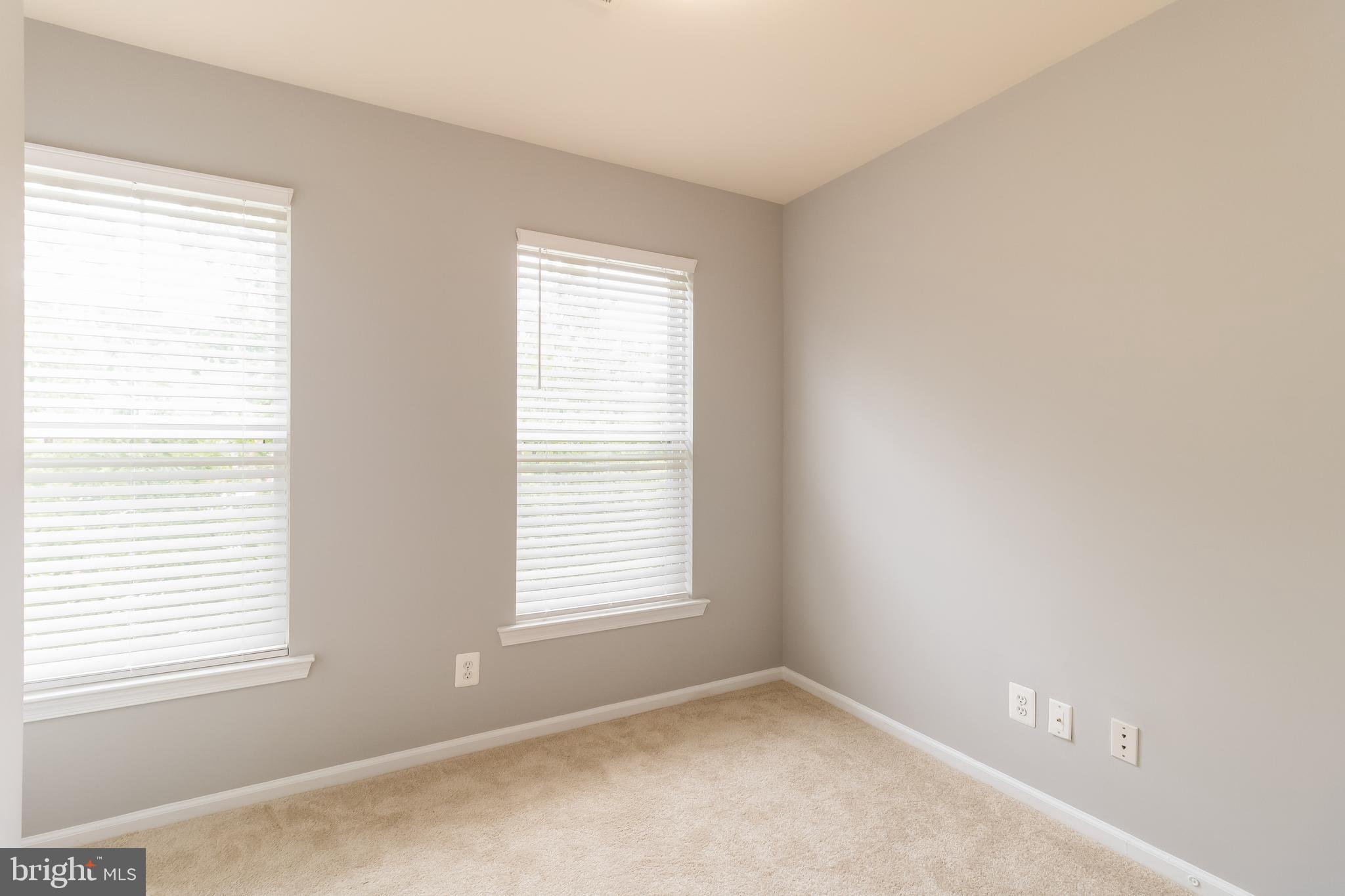 BROADLANDS - Residential Lease