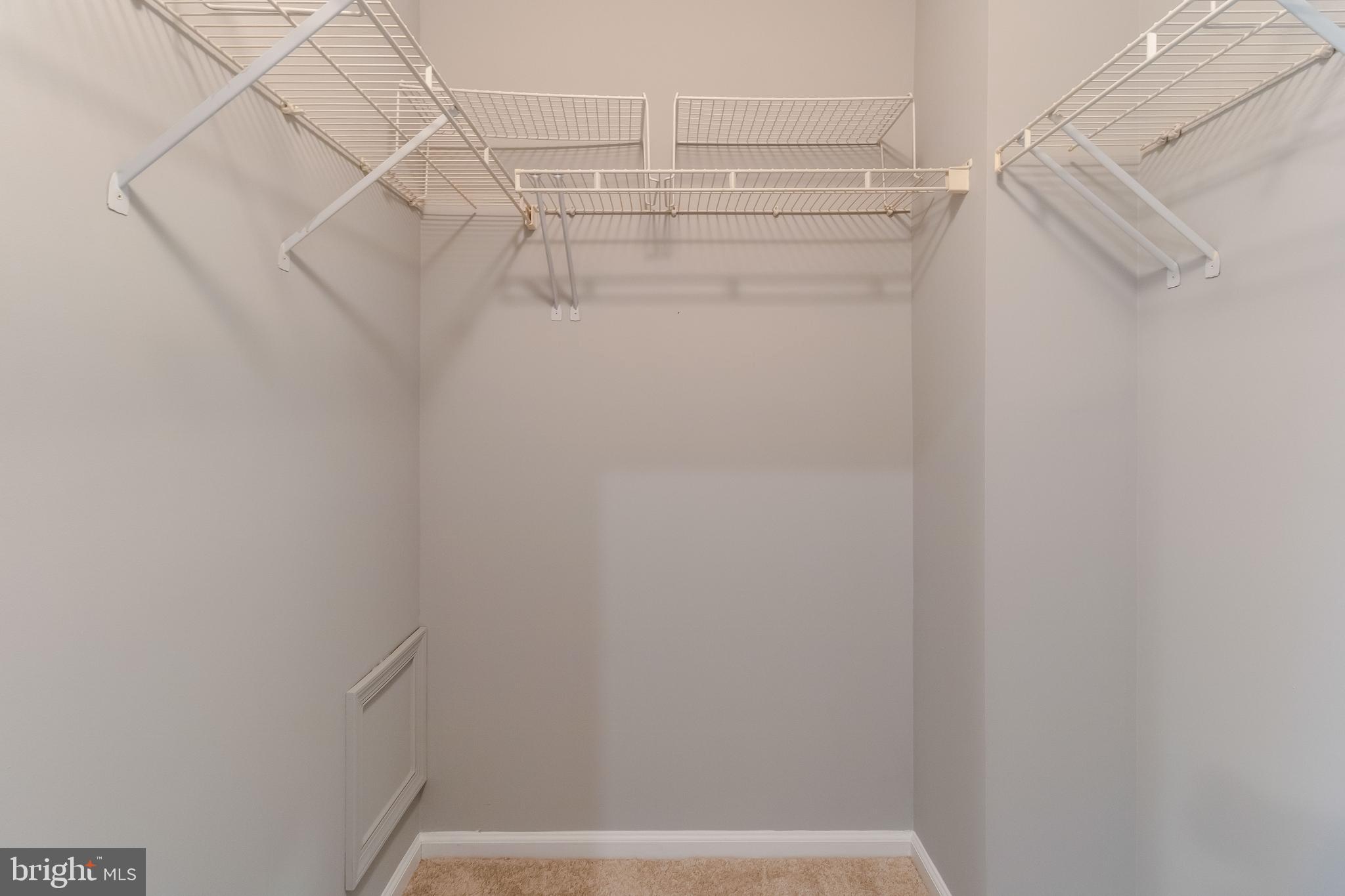 BROADLANDS - Residential Lease