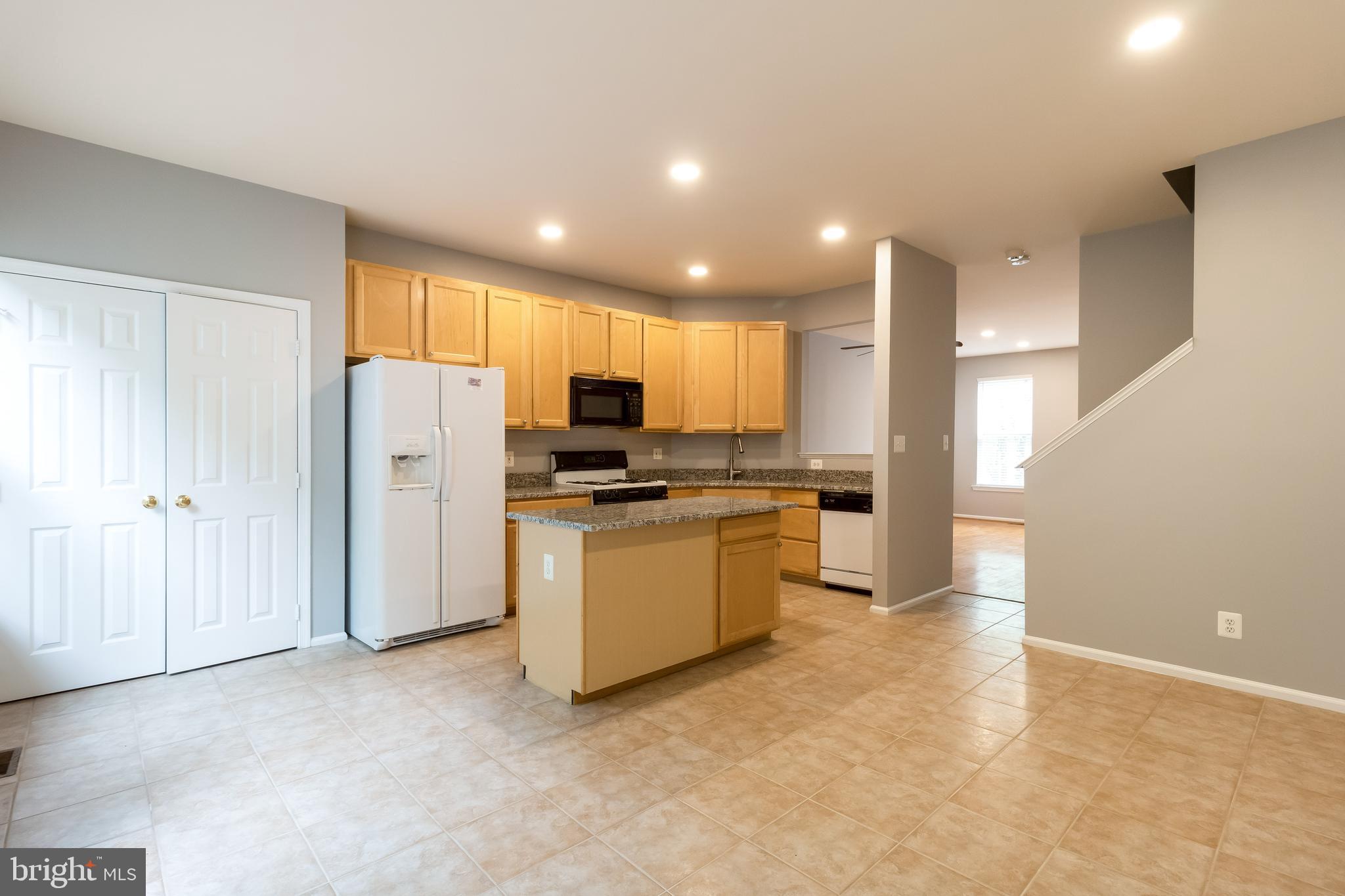 BROADLANDS - Residential Lease