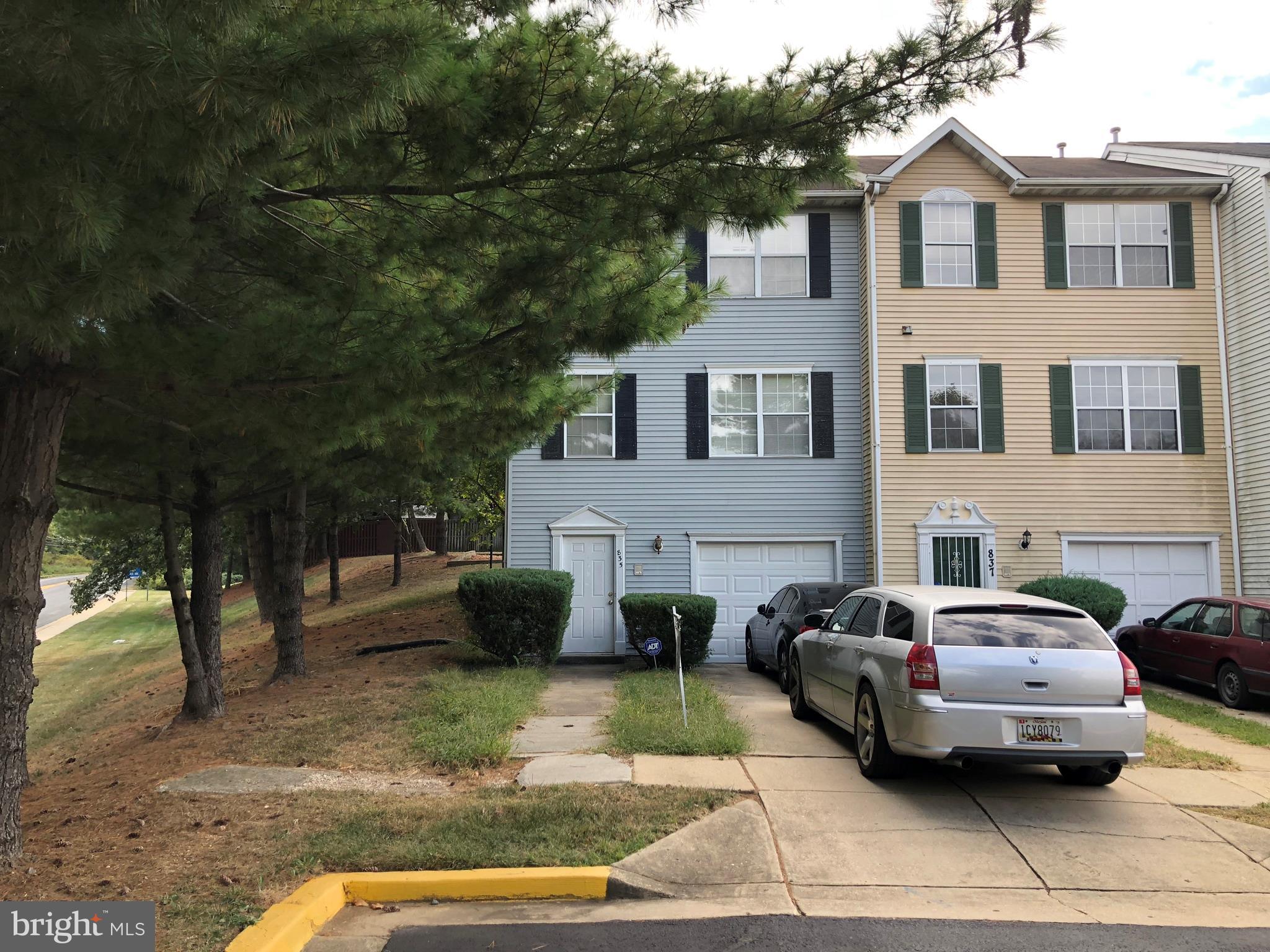 YORKSHIRE KNOLLS PLAT 9 - Residential