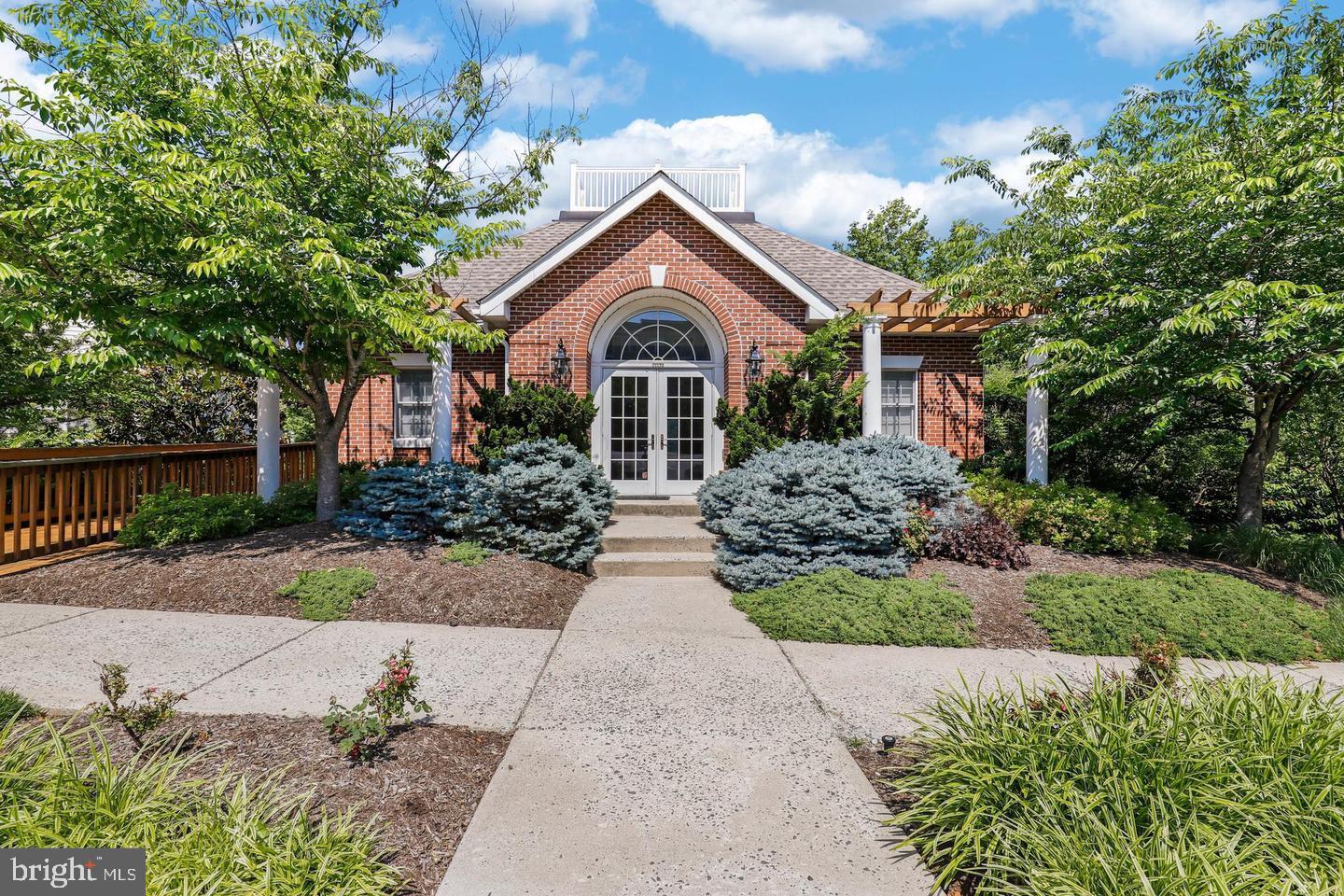 GREENS AT WESCOTT RIDGE - Residential Lease