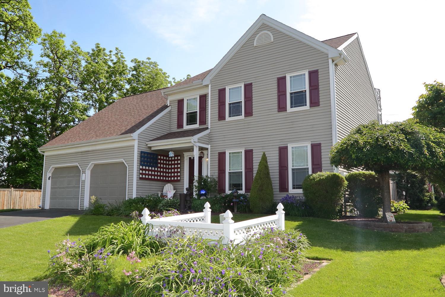 THE OAKS - Residential