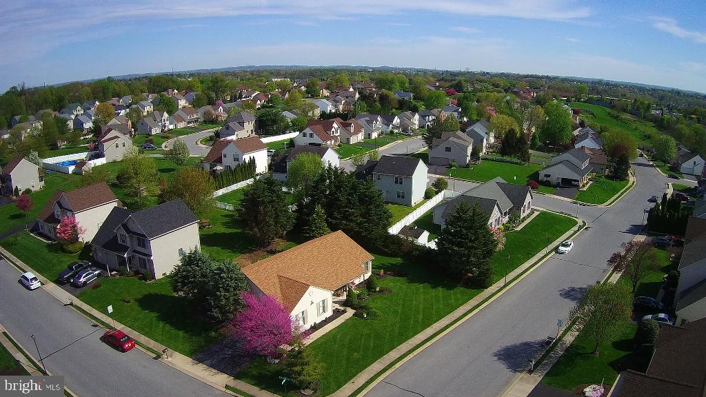 THE OAKS - Residential