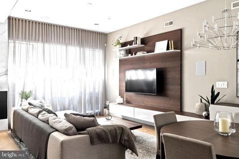 204 W LAUREL STREET 3 PHILADELPHIA PA 19123