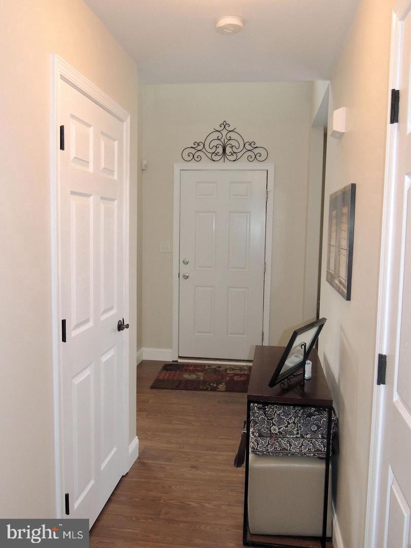 BRIARWOOD ESTATES - Residential Lease