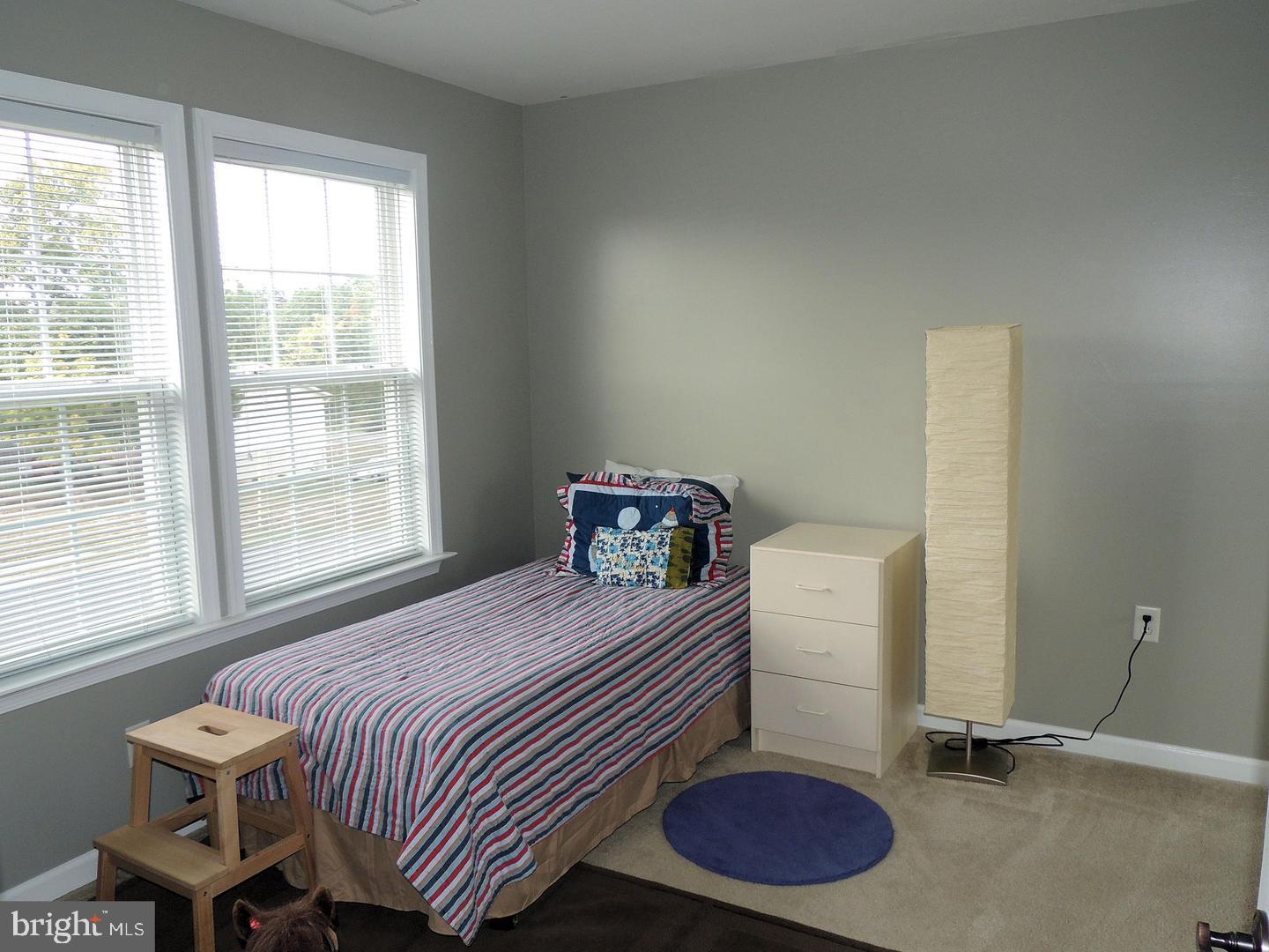 BRIARWOOD ESTATES - Residential Lease