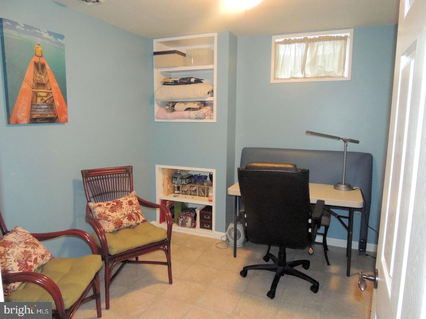 BRIARWOOD ESTATES - Residential Lease