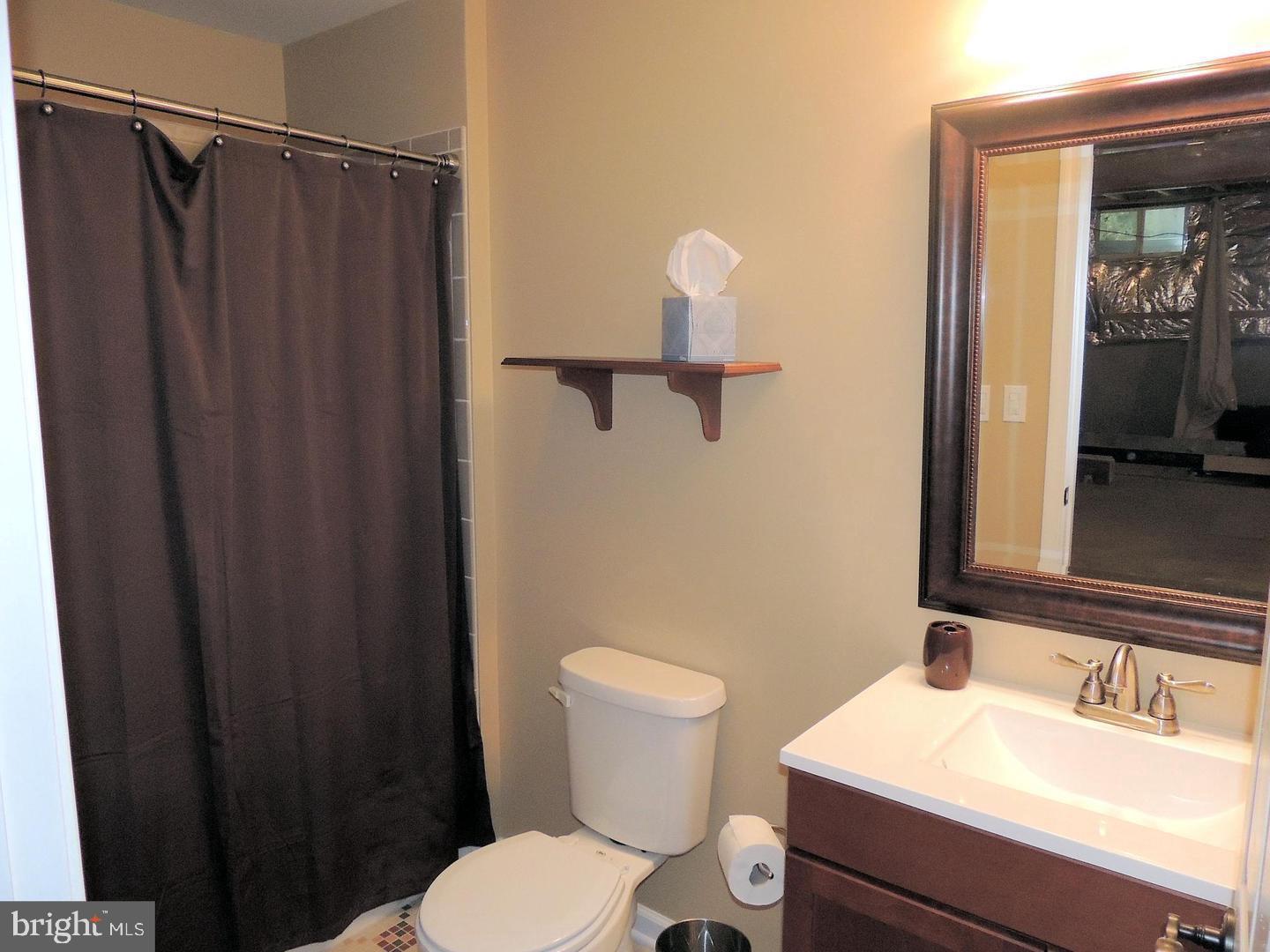 BRIARWOOD ESTATES - Residential Lease